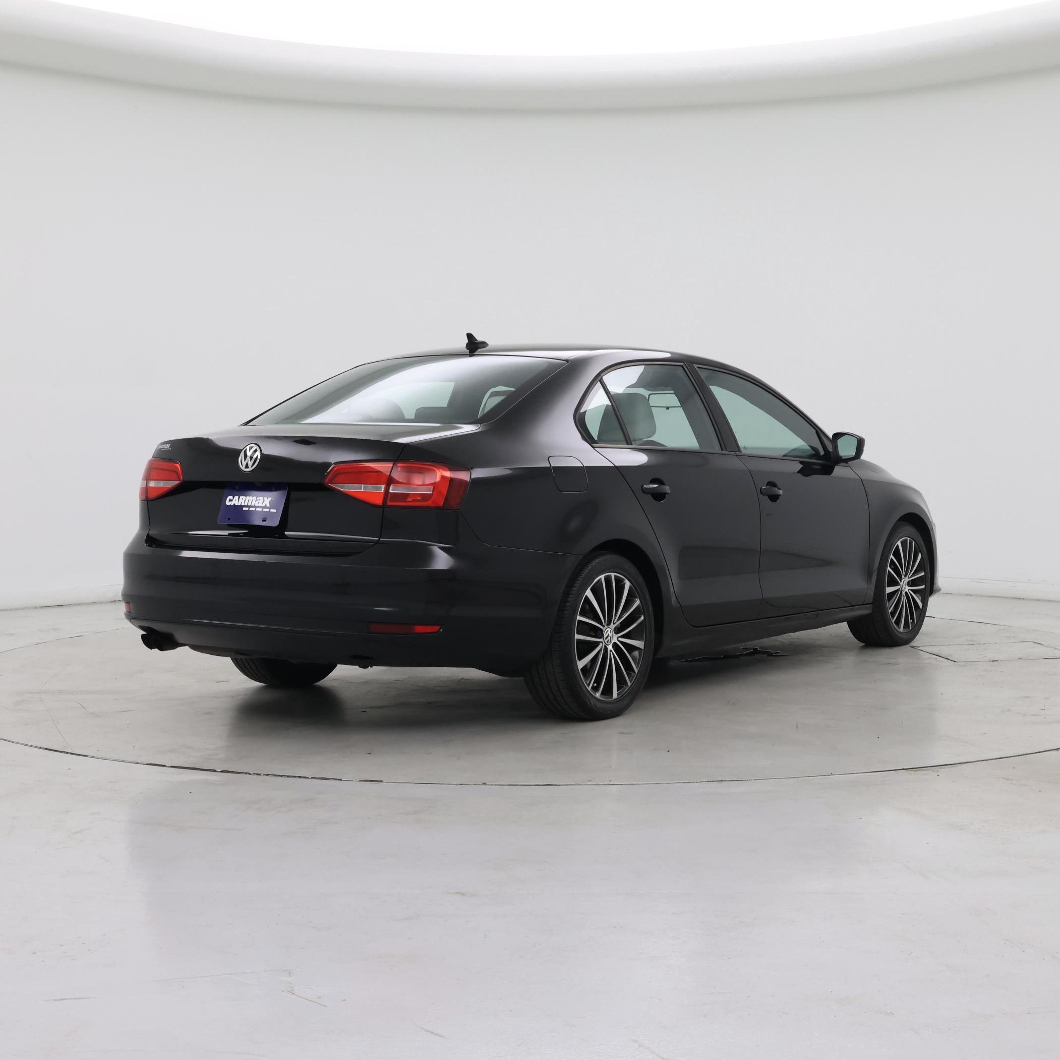 Thumbnail: 2015 Volkswagen Jetta - 8