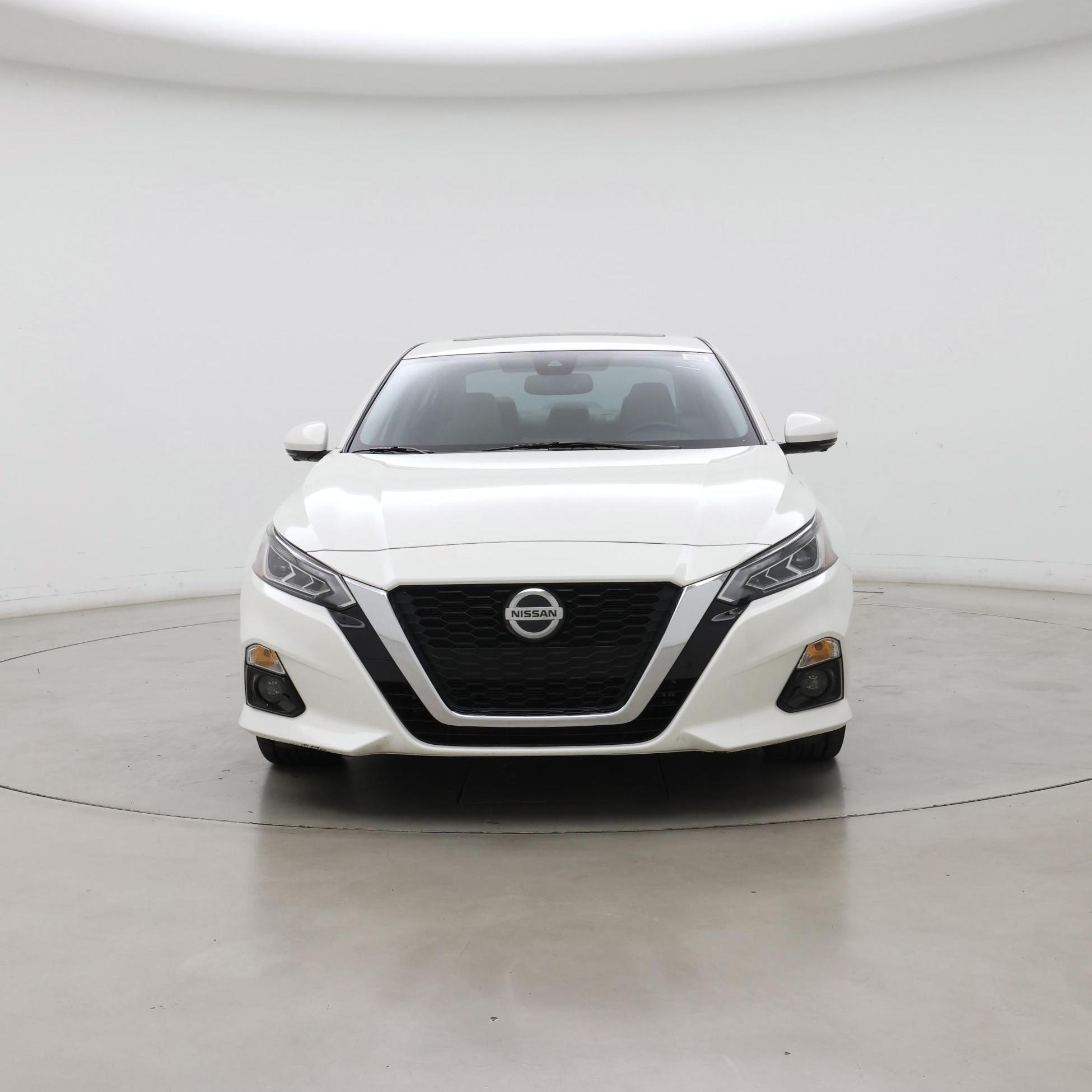 Thumbnail: 2022 Nissan Altima - 5