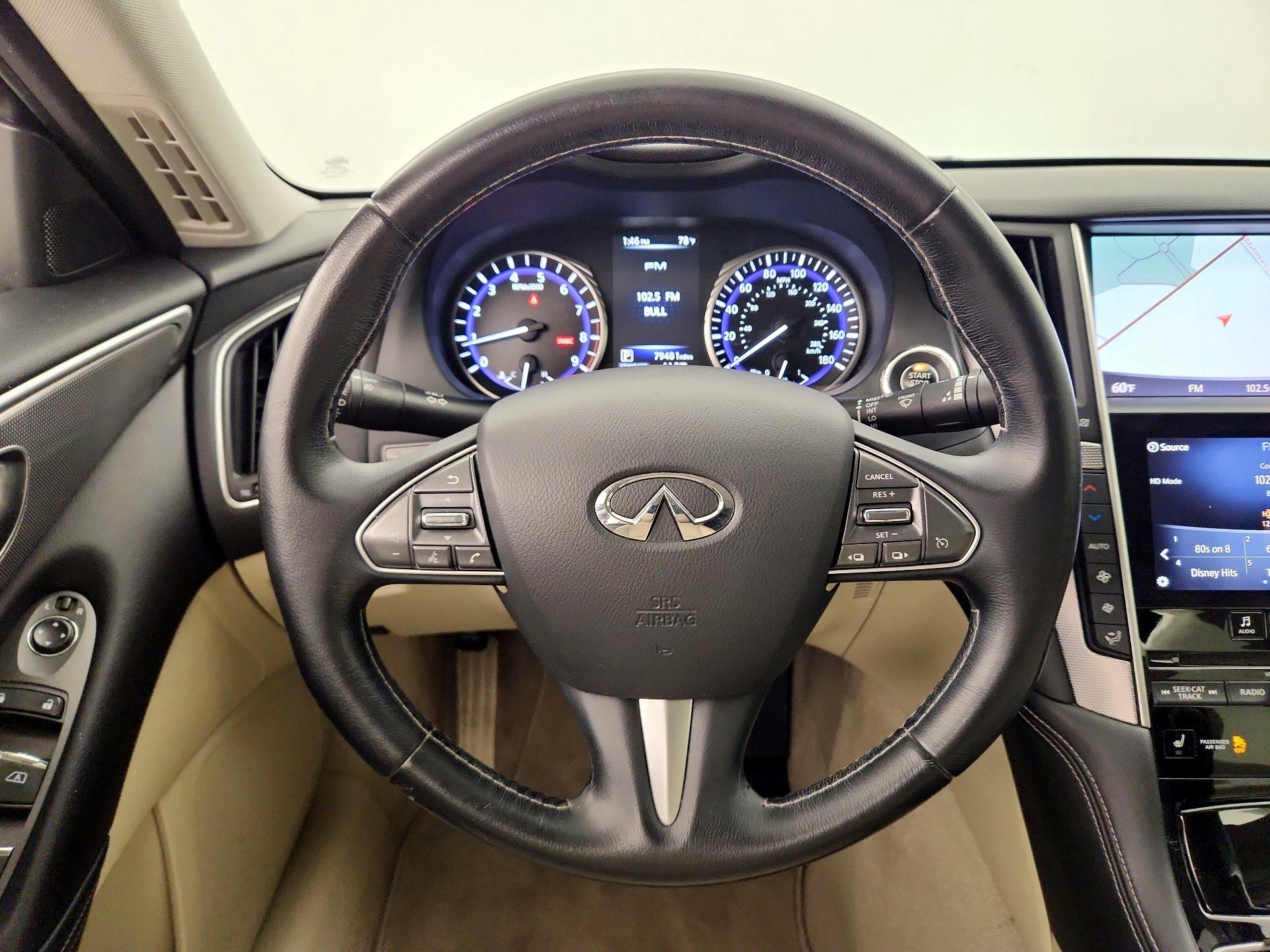 Thumbnail: 2015 INFINITI Q50 - 10