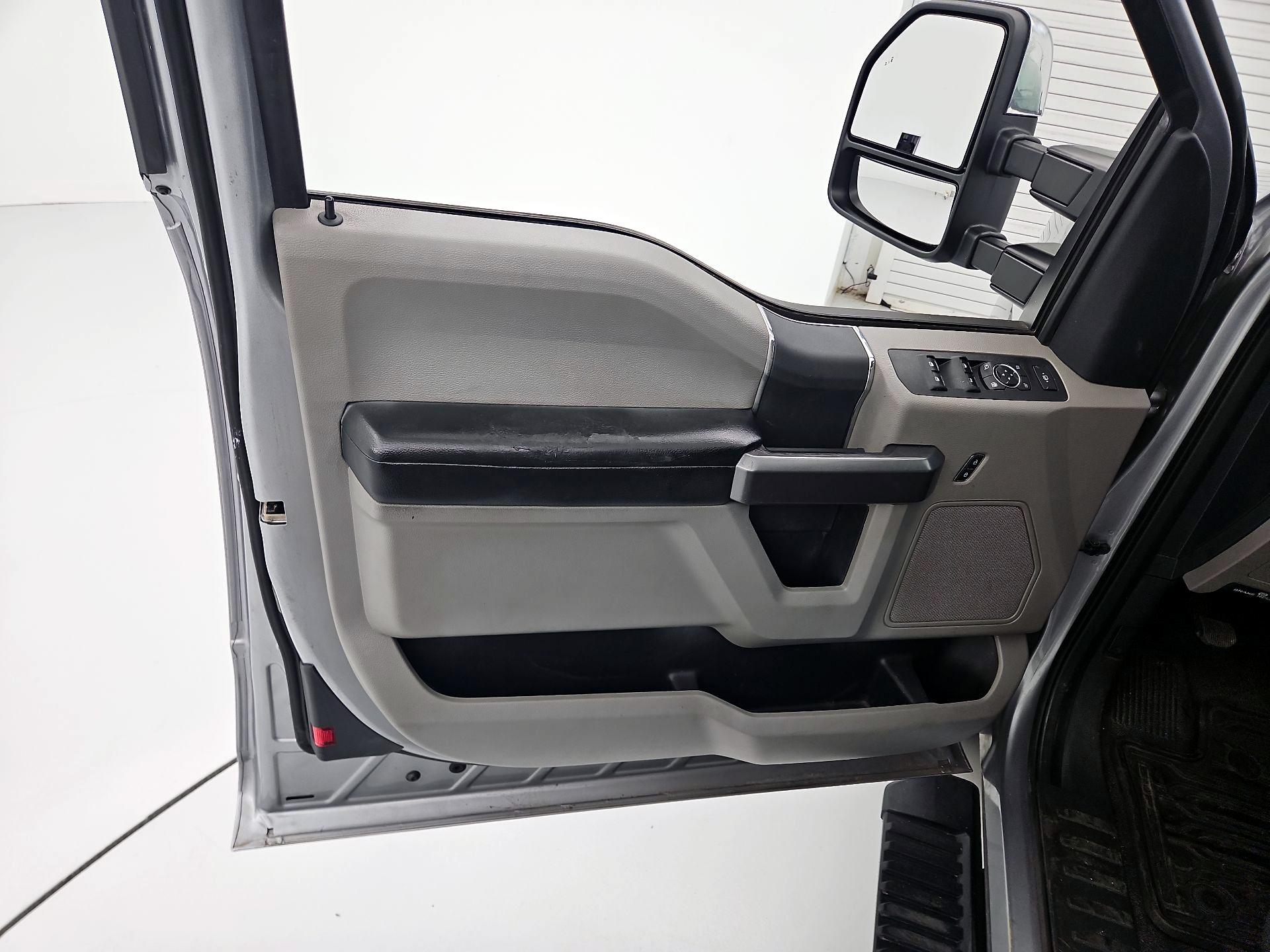 Thumbnail: 2022 Ford F-250 - 12