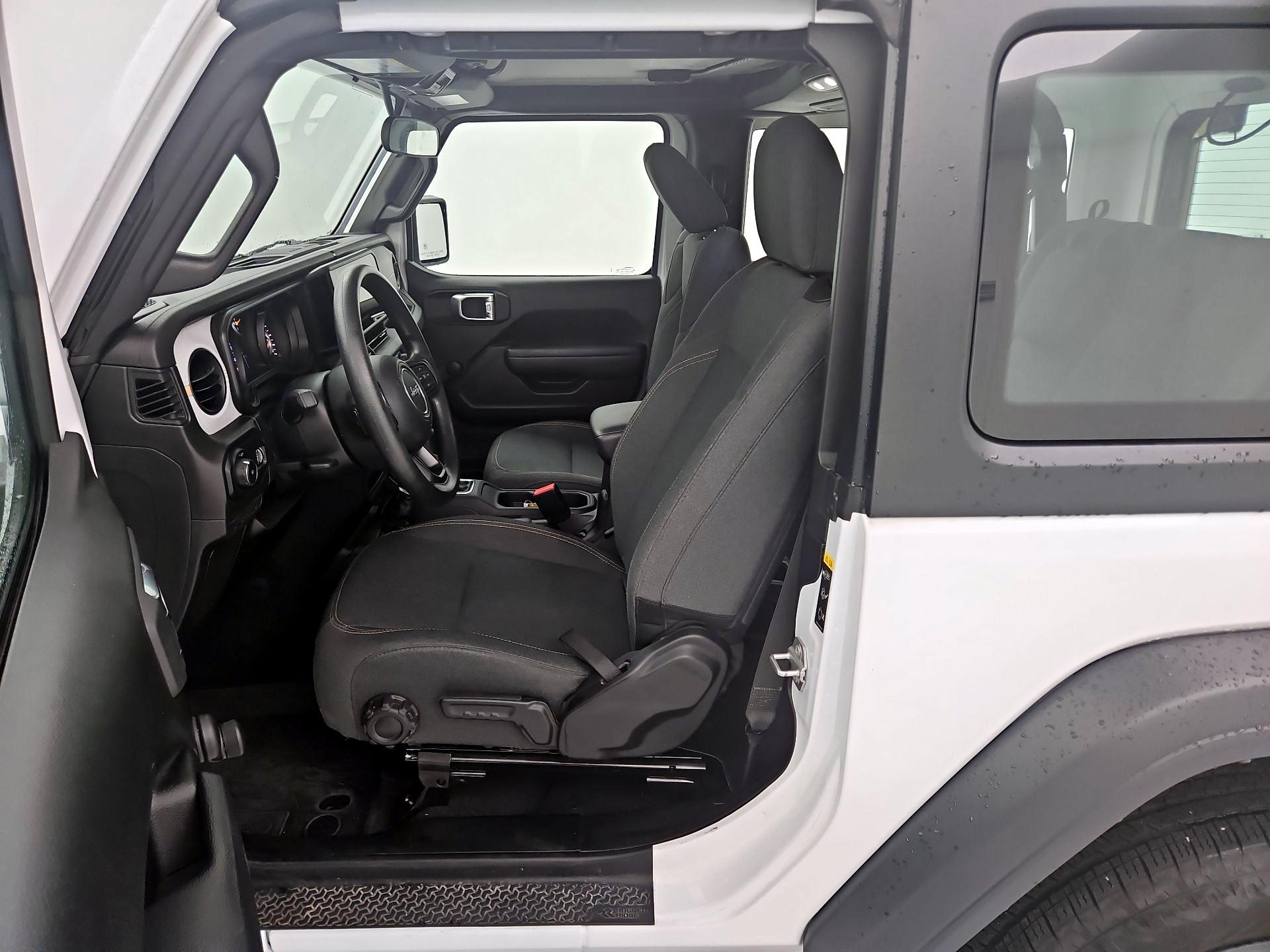 Thumbnail: 2024 Jeep Wrangler - 11