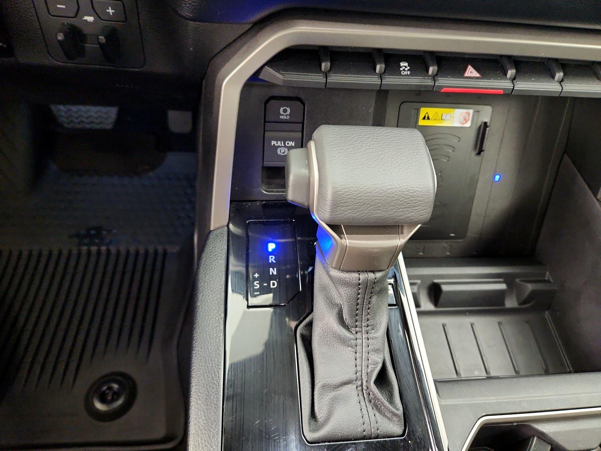 Thumbnail: 2025 Toyota Tundra - 17