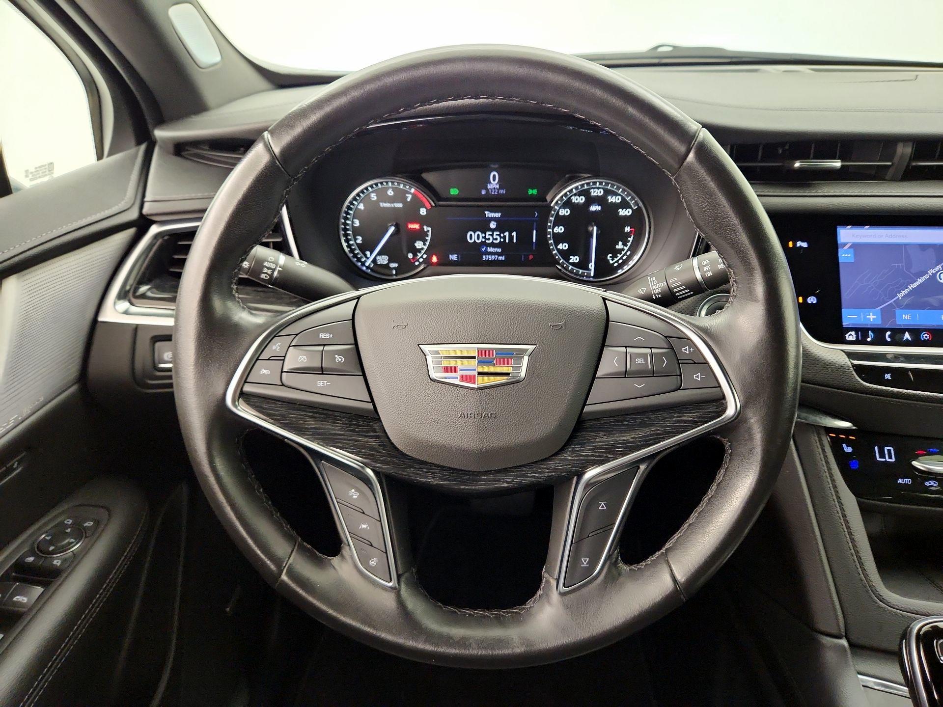 Thumbnail: 2021 Cadillac XT5 - 10