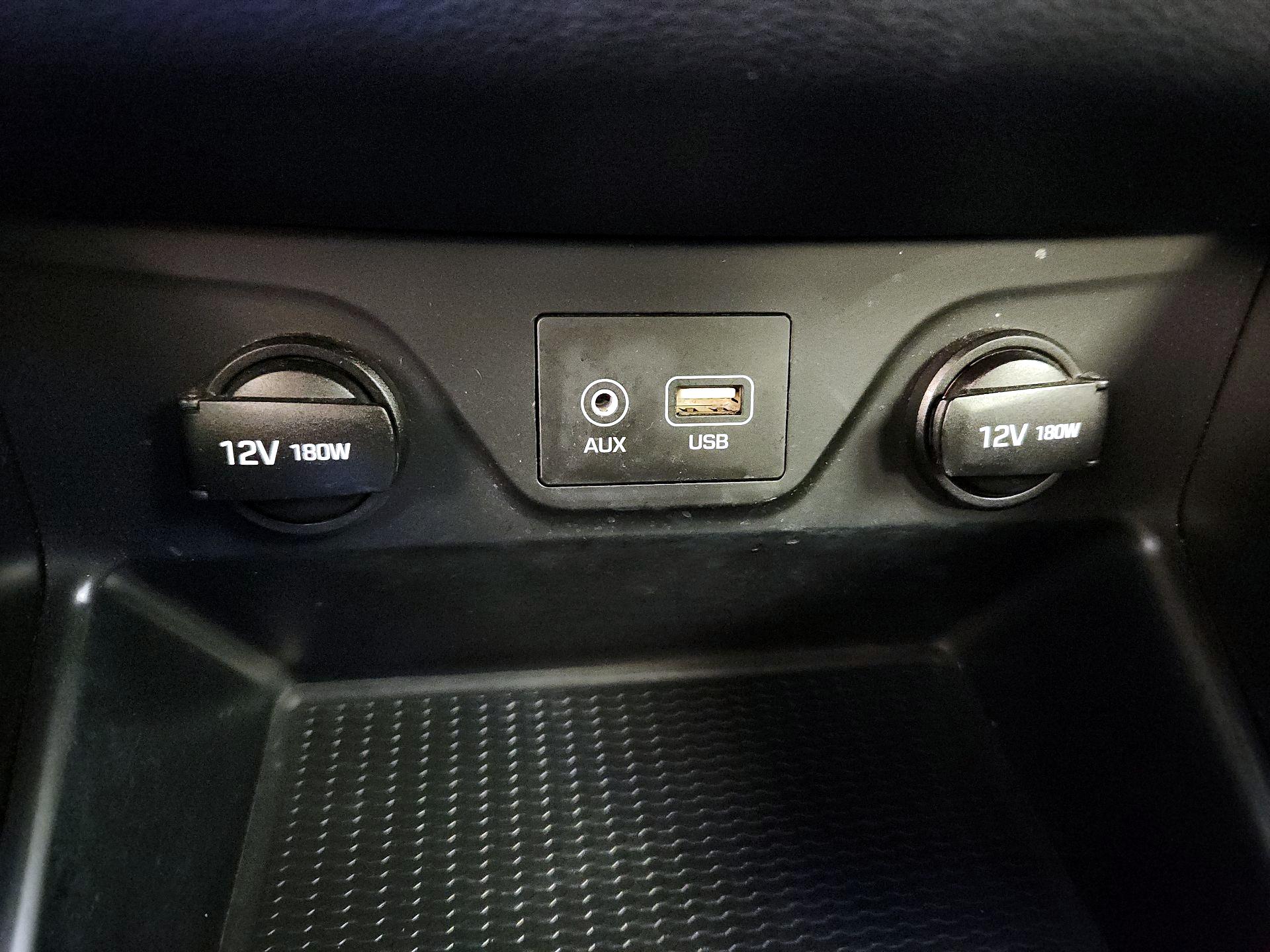 Thumbnail: 2020 Hyundai Tucson - 18