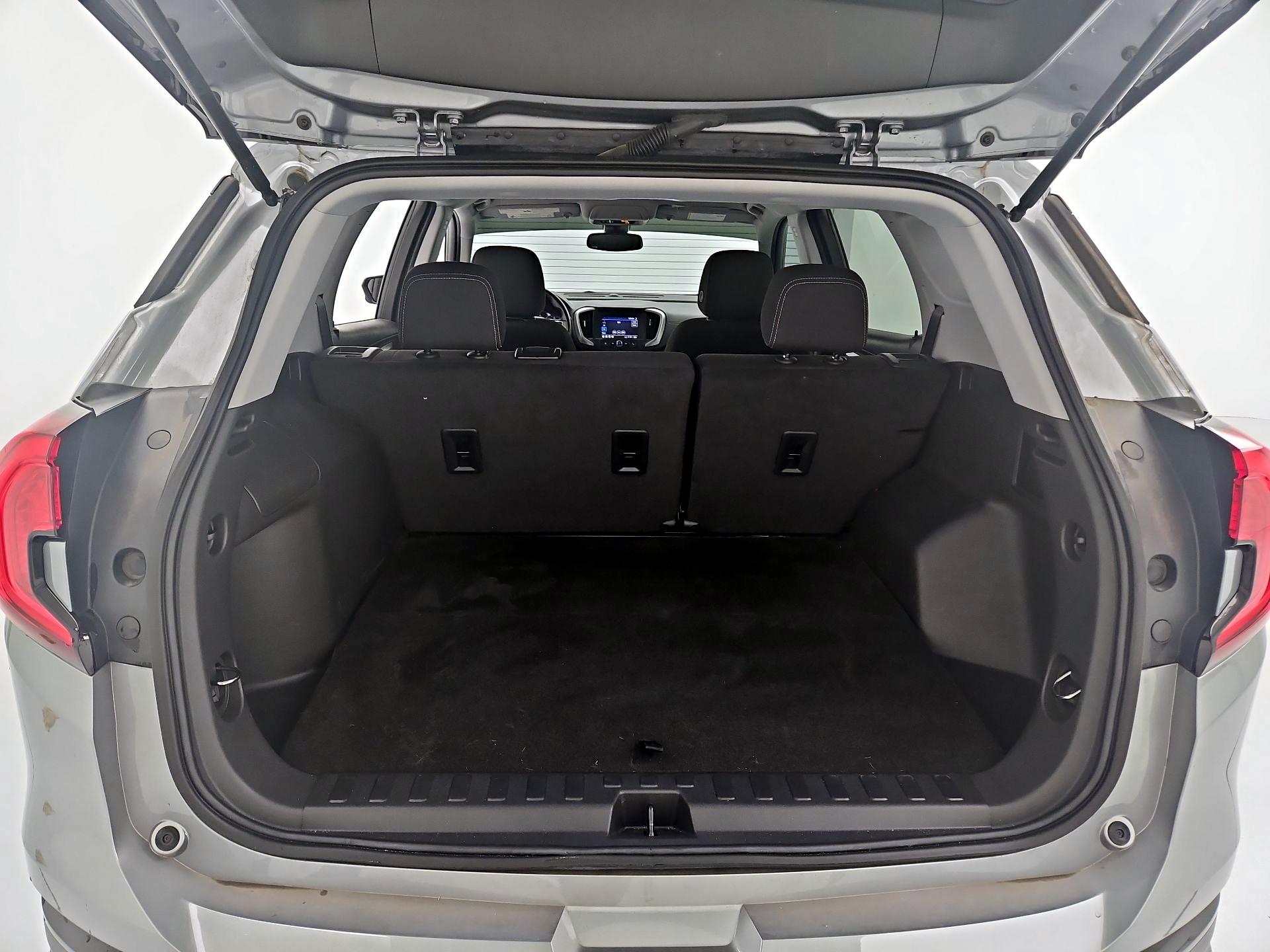 Thumbnail: 2023 GMC Terrain - 20