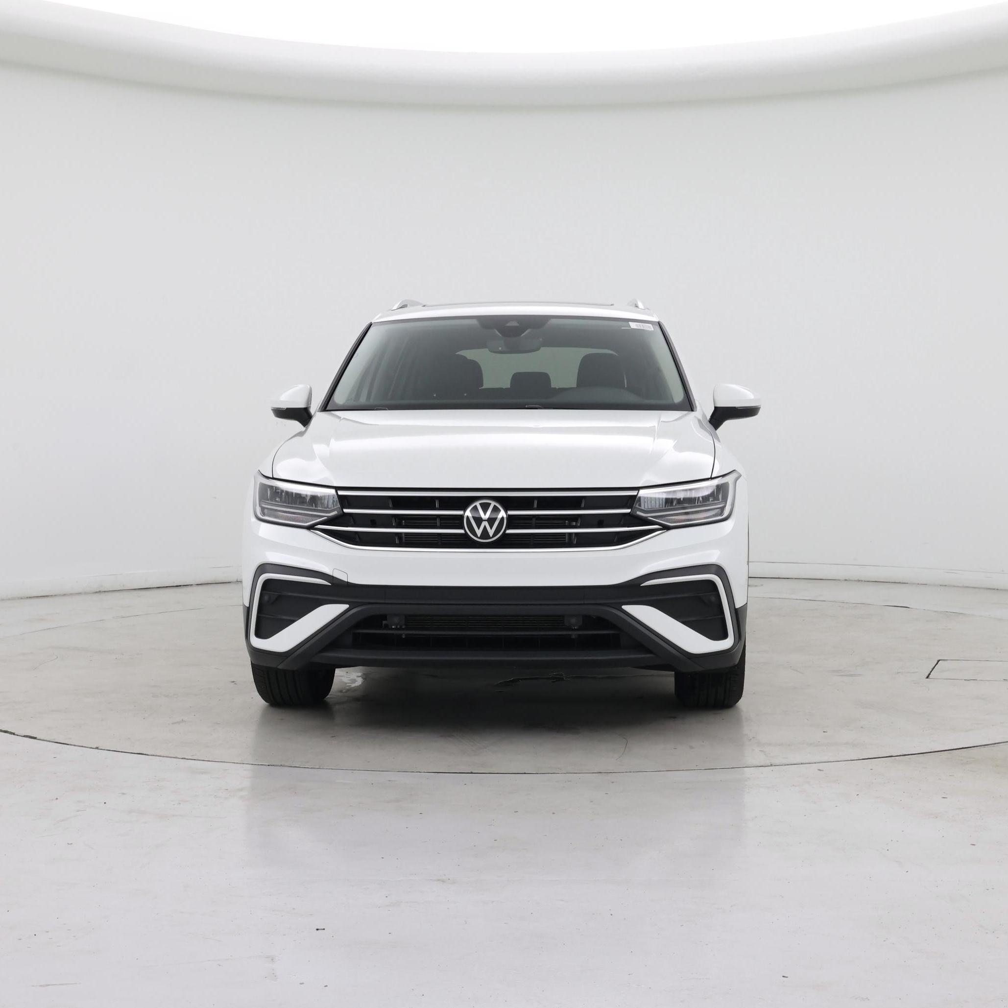 Thumbnail: 2023 Volkswagen Tiguan - 5