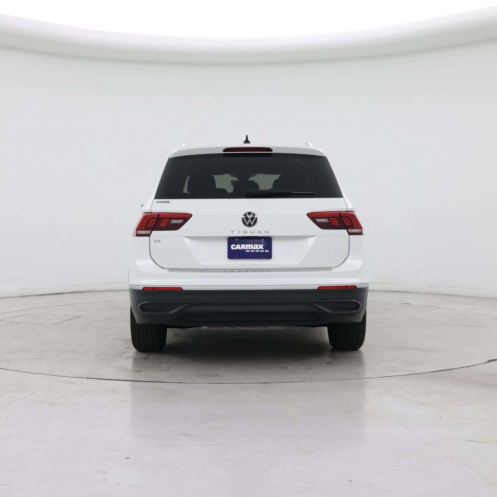 Thumbnail: 2023 Volkswagen Tiguan - 6