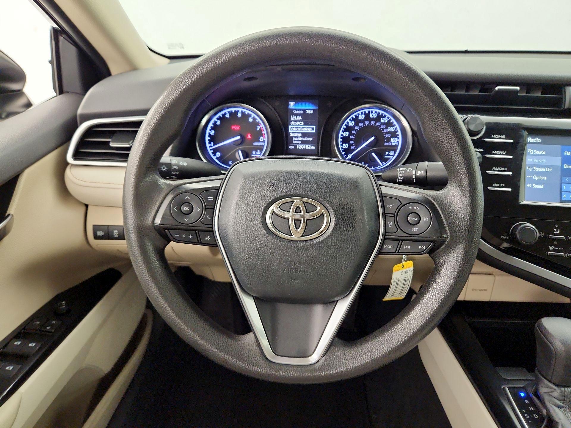 Thumbnail: 2018 Toyota Camry - 10