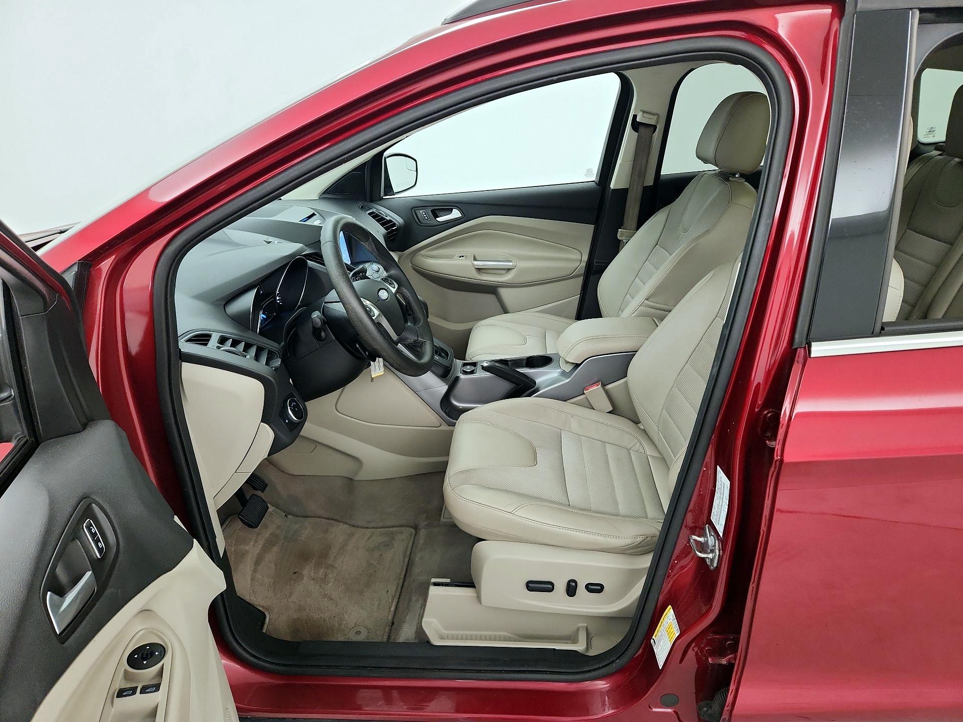 Thumbnail: 2016 Ford Escape - 11