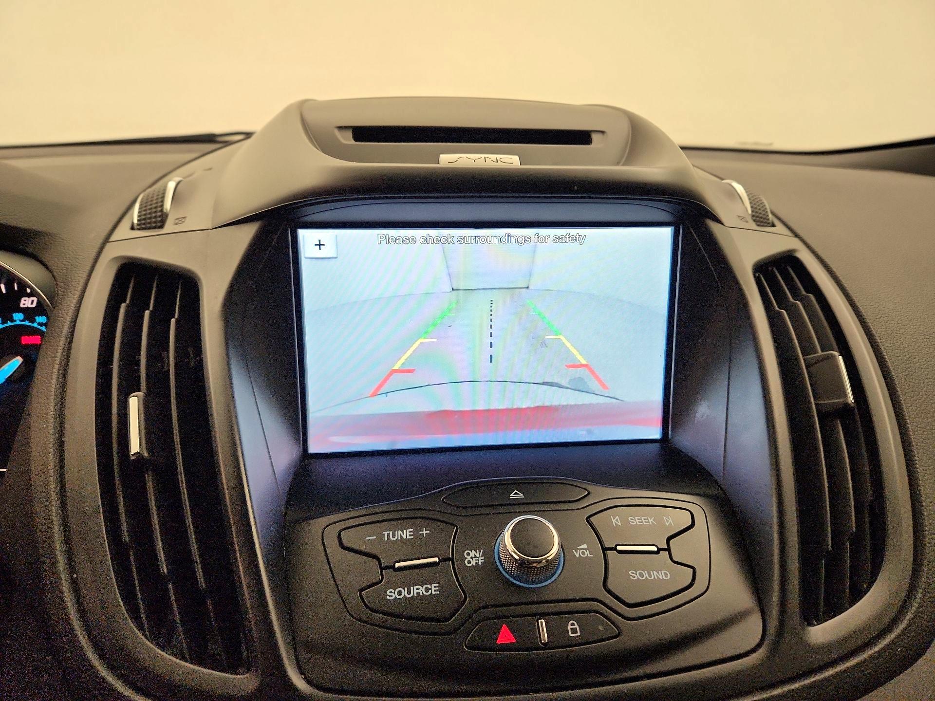 Thumbnail: 2016 Ford Escape - 14