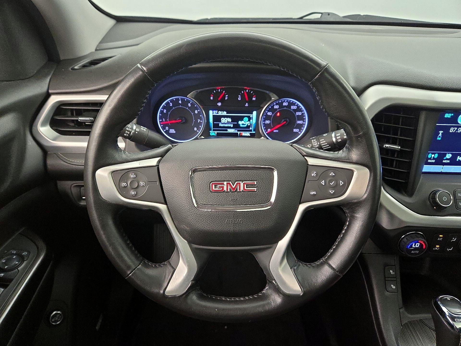 Thumbnail: 2017 GMC Acadia - 10