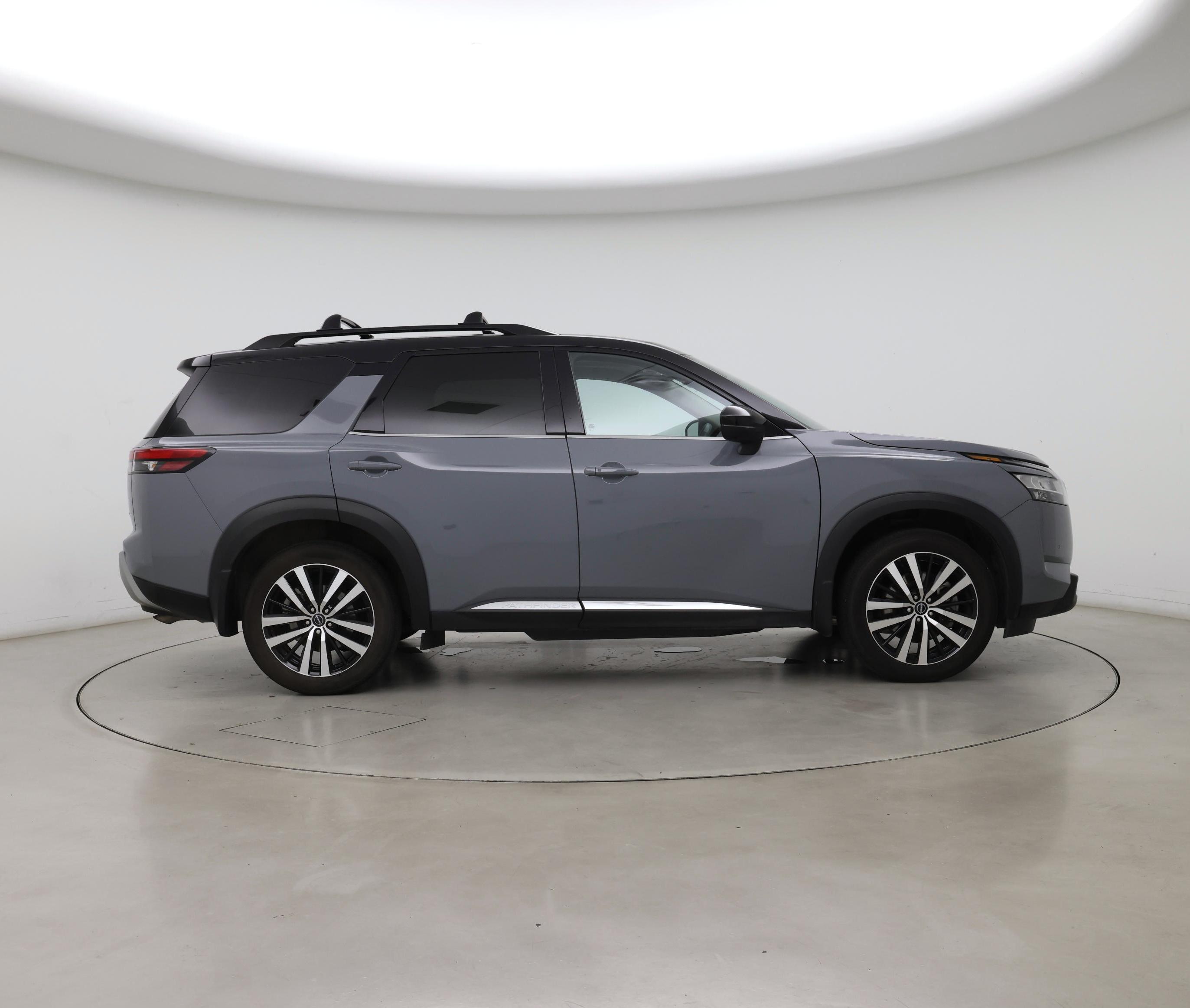 Thumbnail: 2023 Nissan Pathfinder - 7