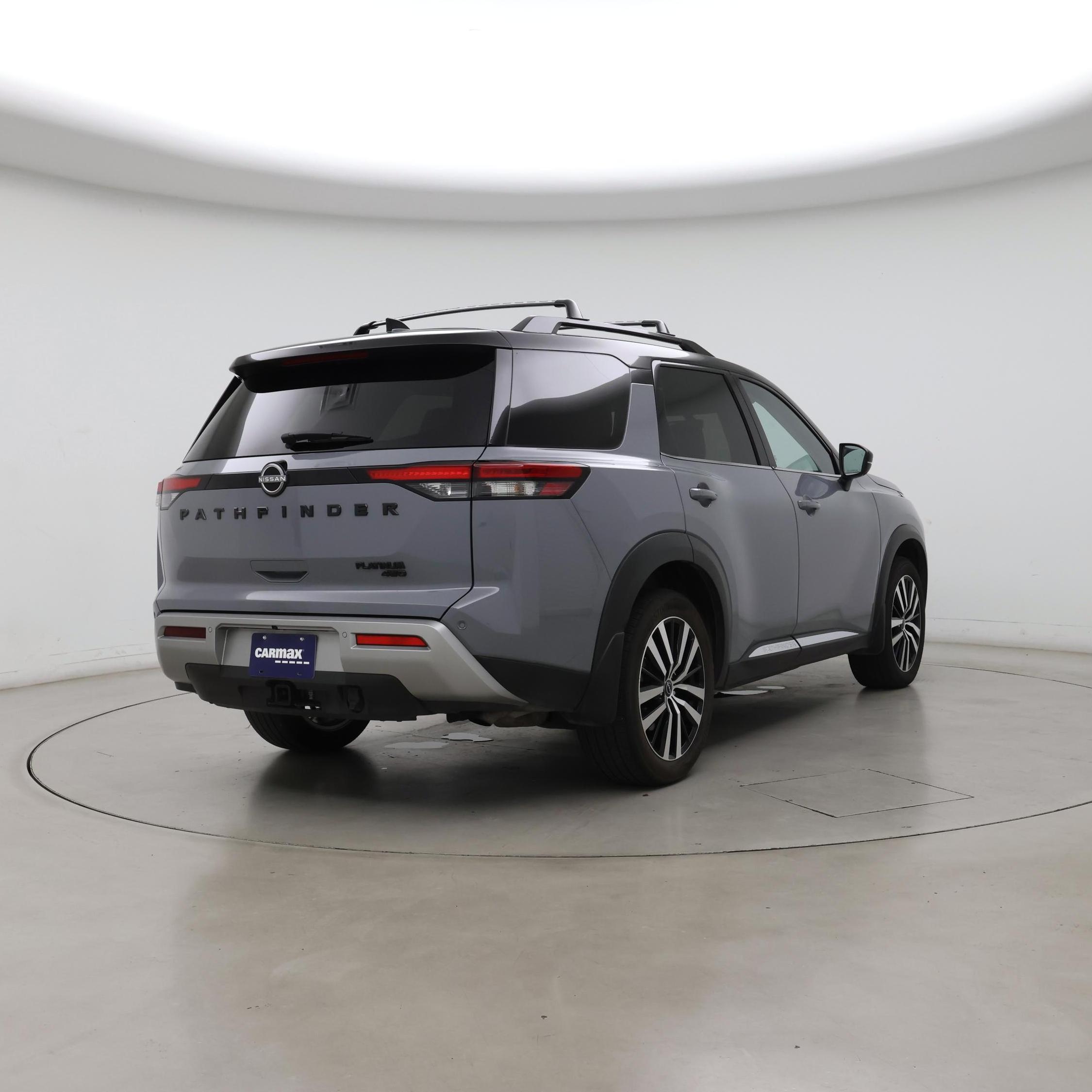 Thumbnail: 2023 Nissan Pathfinder - 8