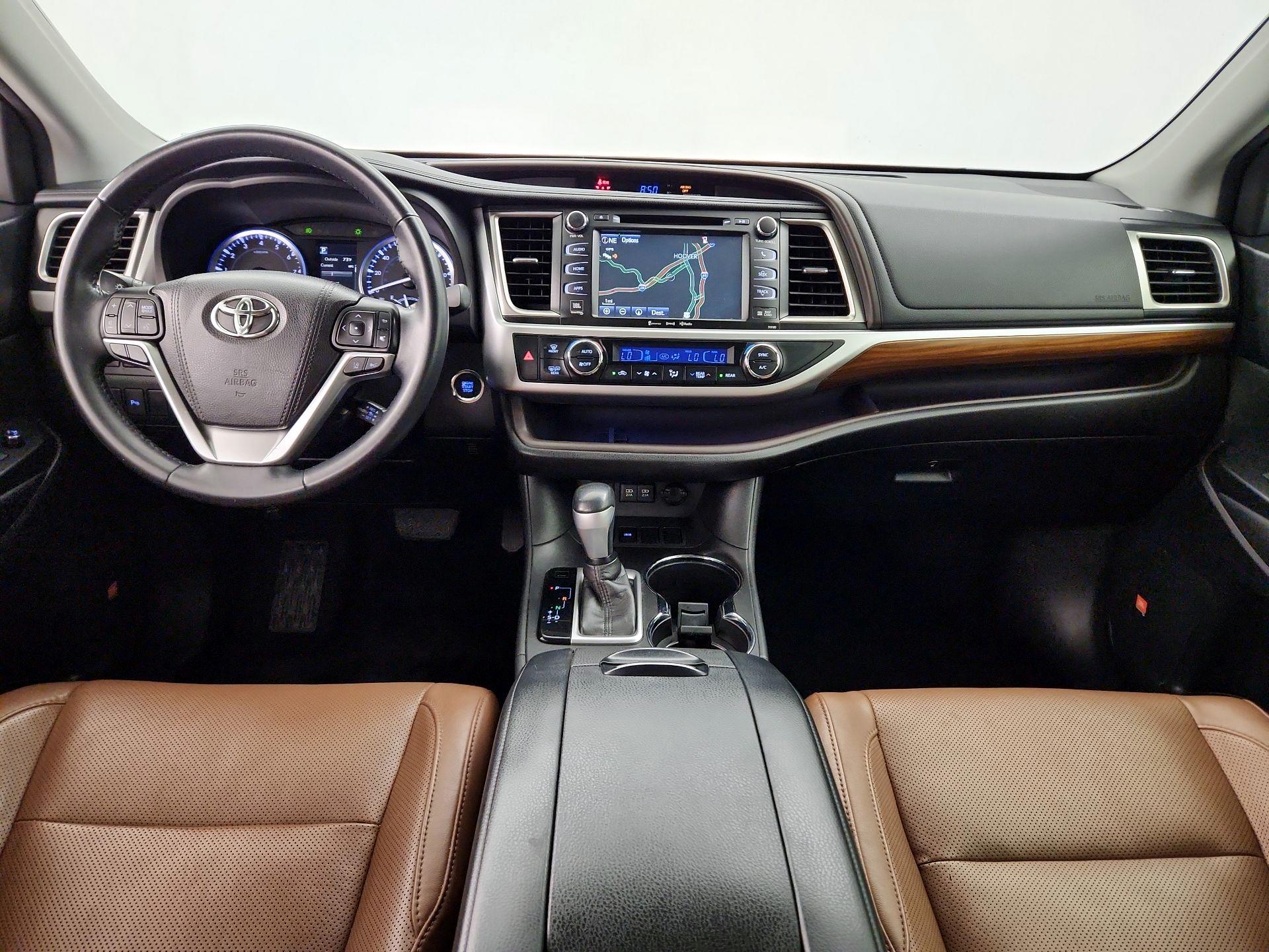 Thumbnail: 2017 Toyota Highlander - 9