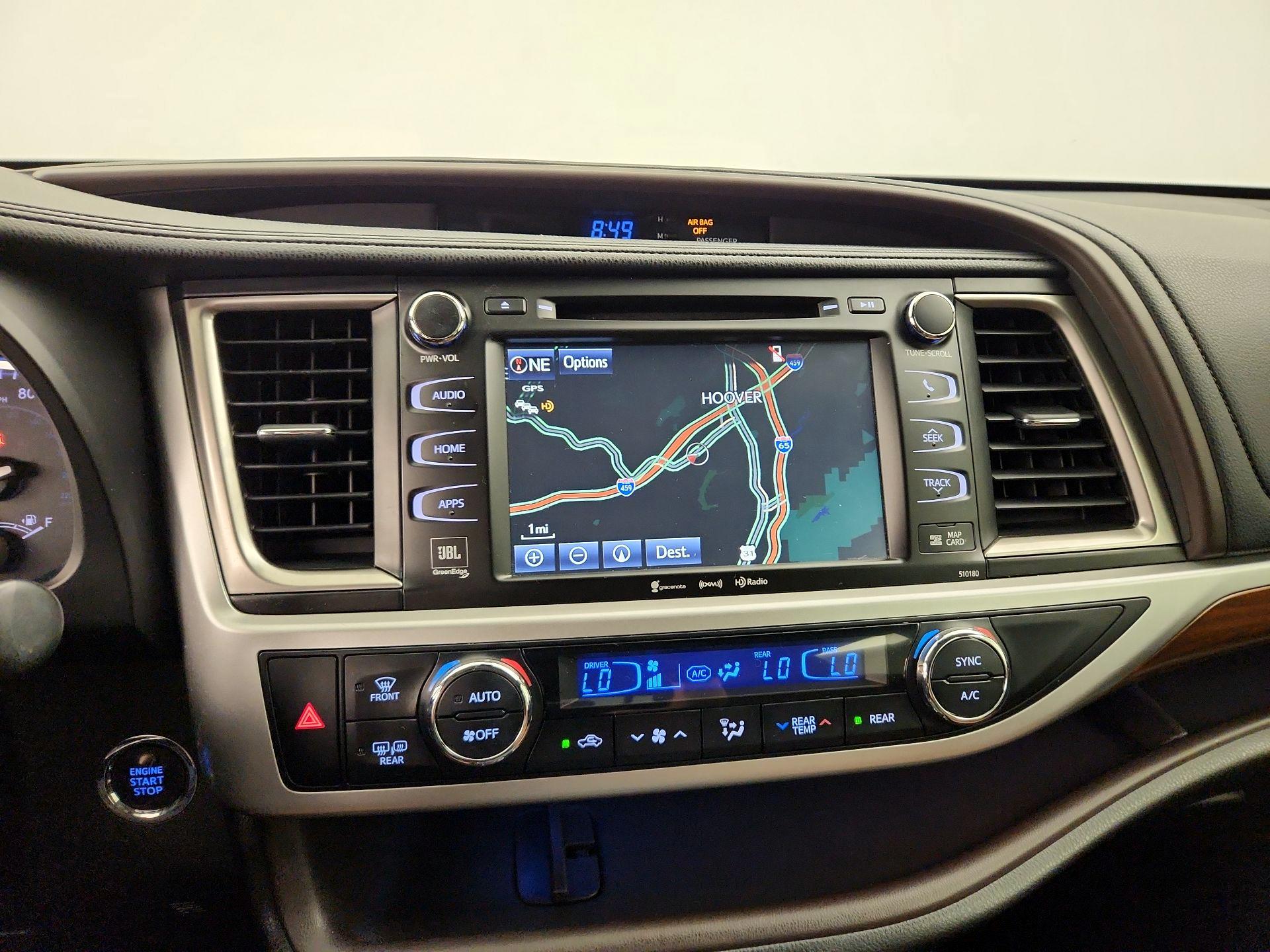 Thumbnail: 2017 Toyota Highlander - 14