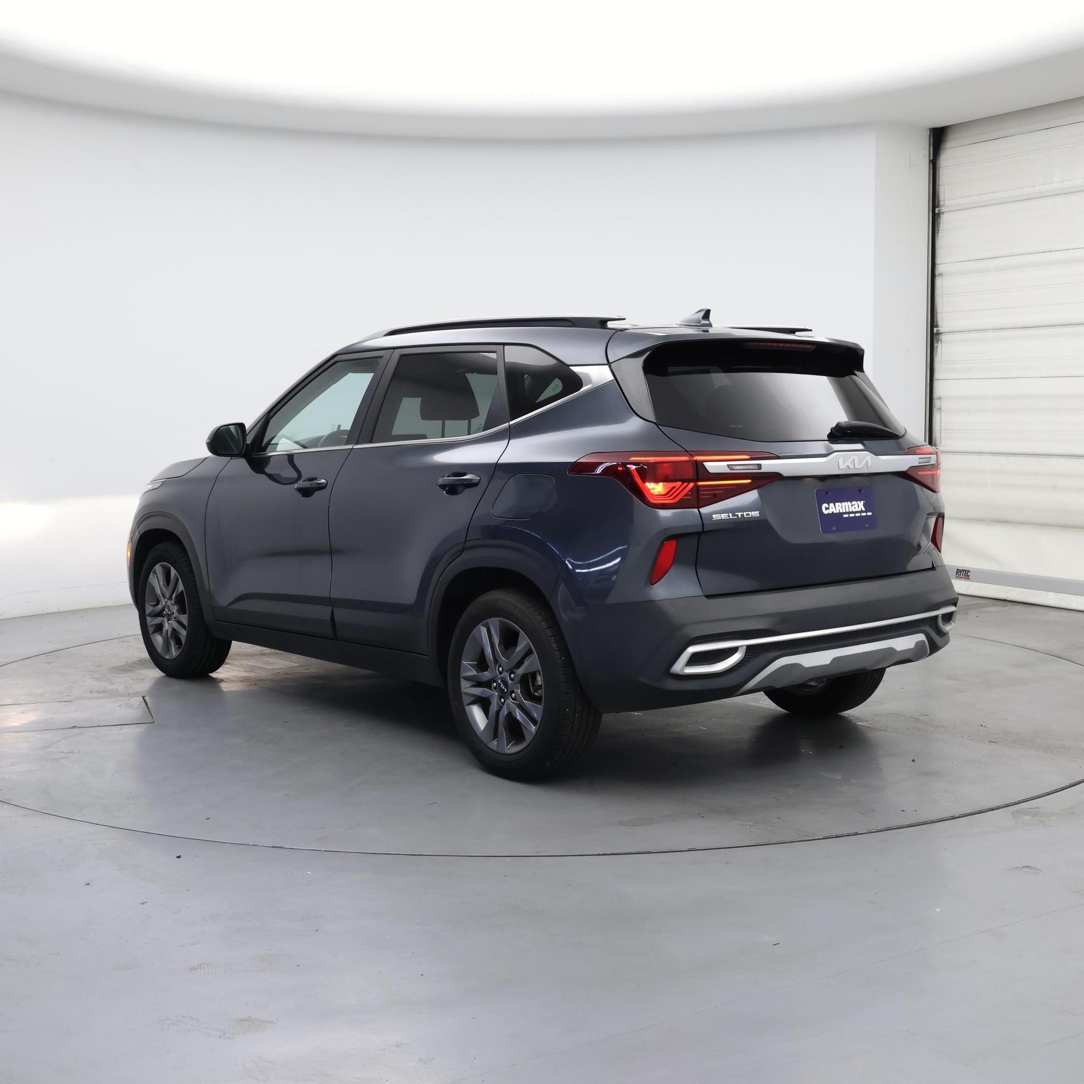Thumbnail: 2022 Kia Seltos - 2