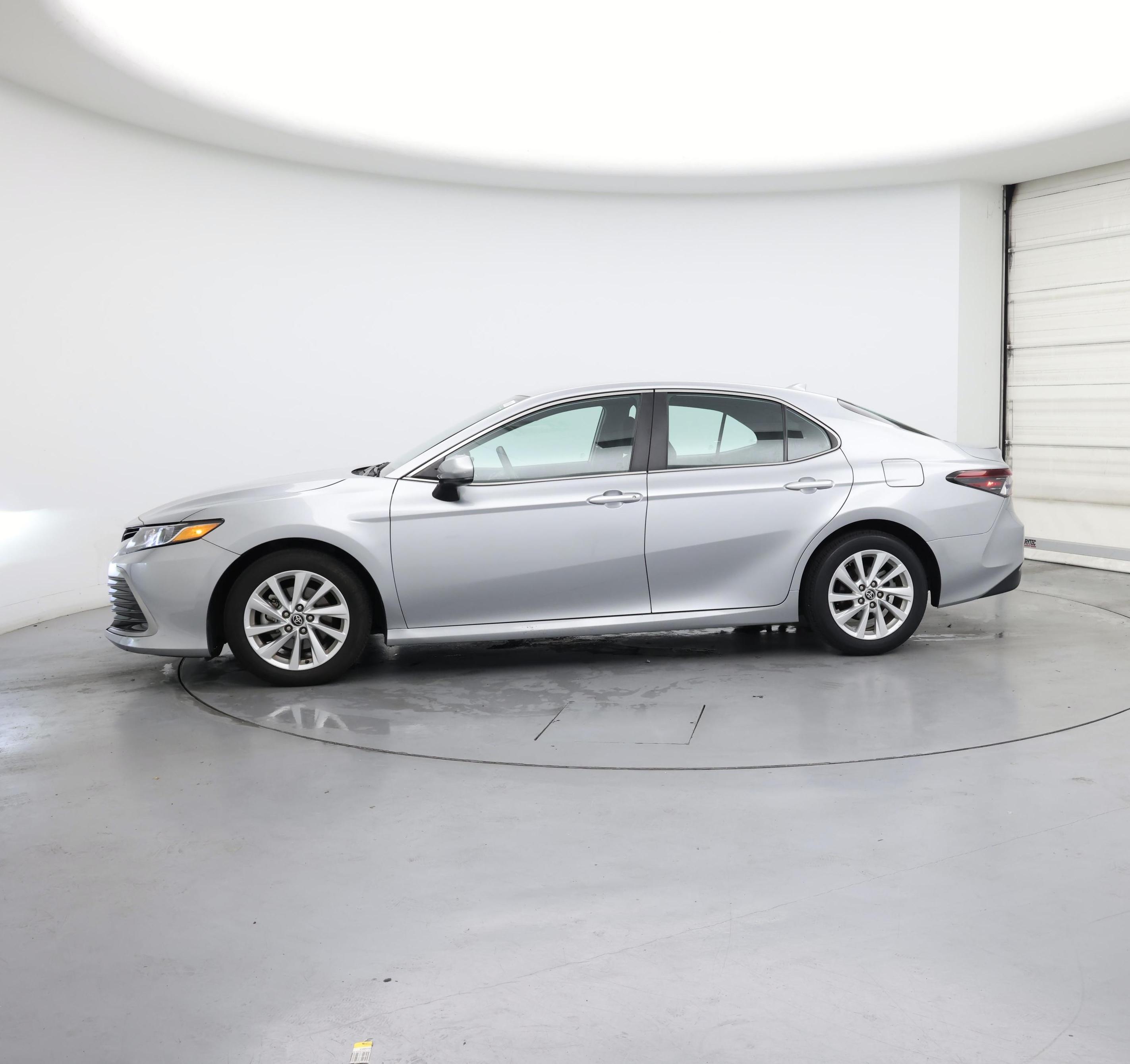 Thumbnail: 2023 Toyota Camry - 3