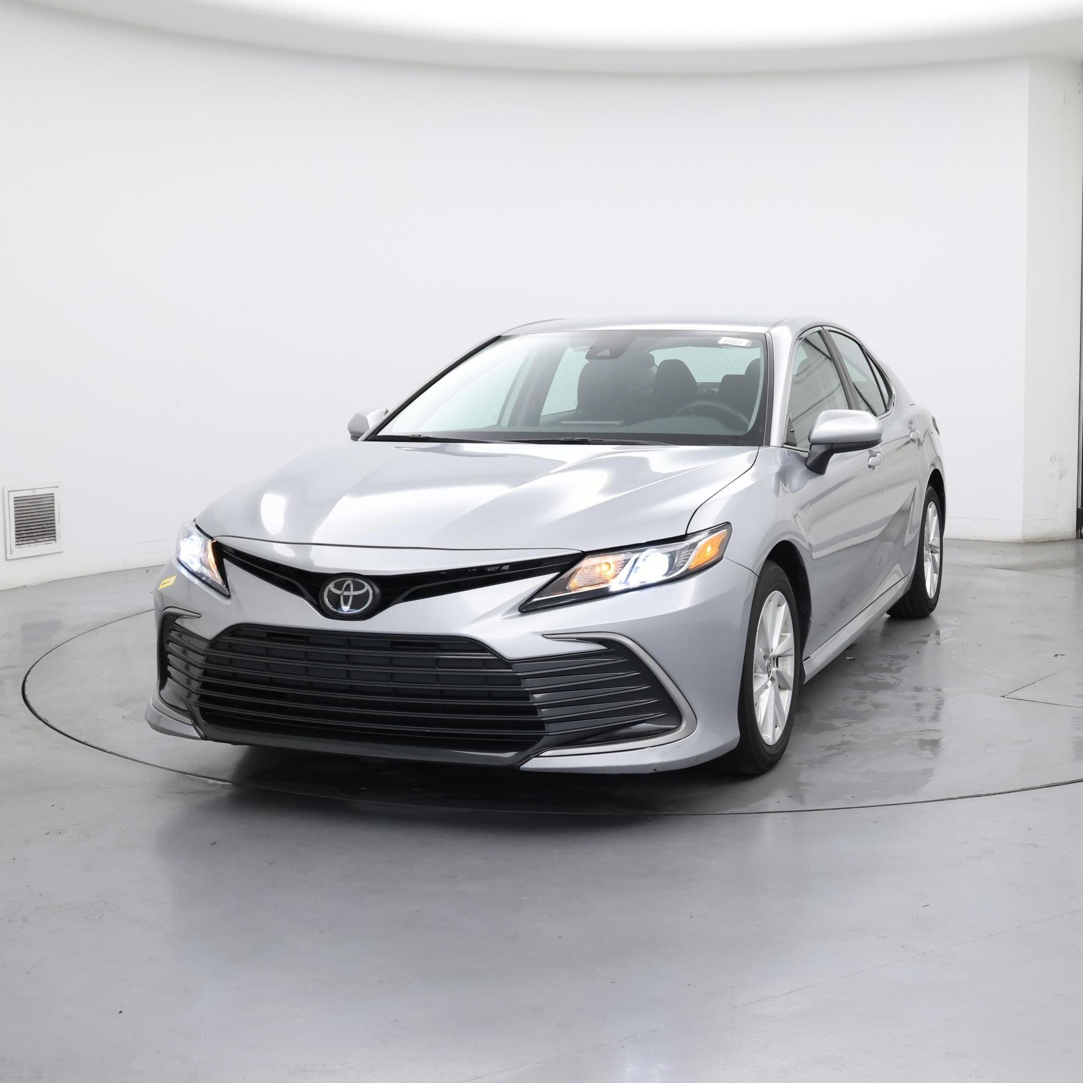 Thumbnail: 2023 Toyota Camry - 4