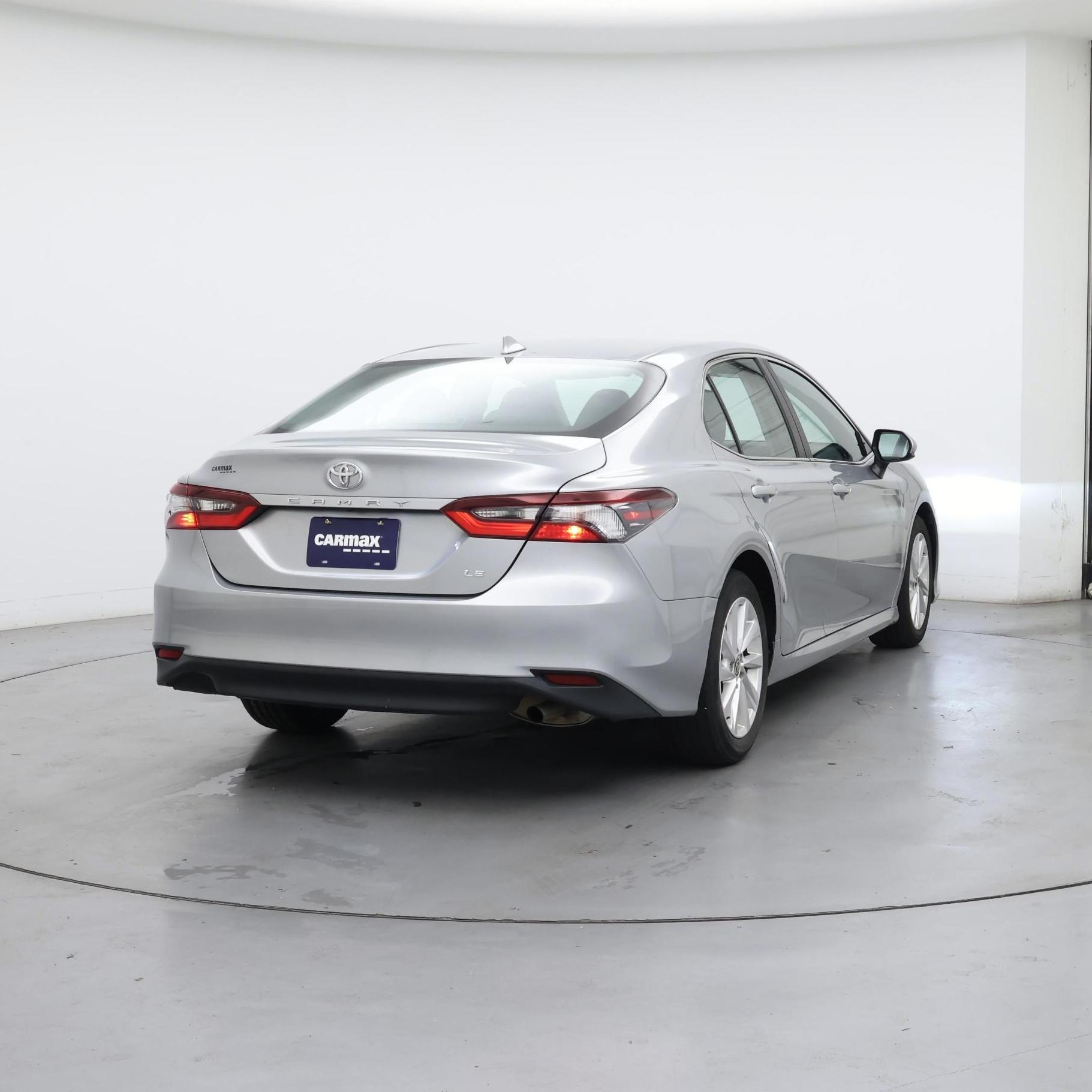 Thumbnail: 2023 Toyota Camry - 8