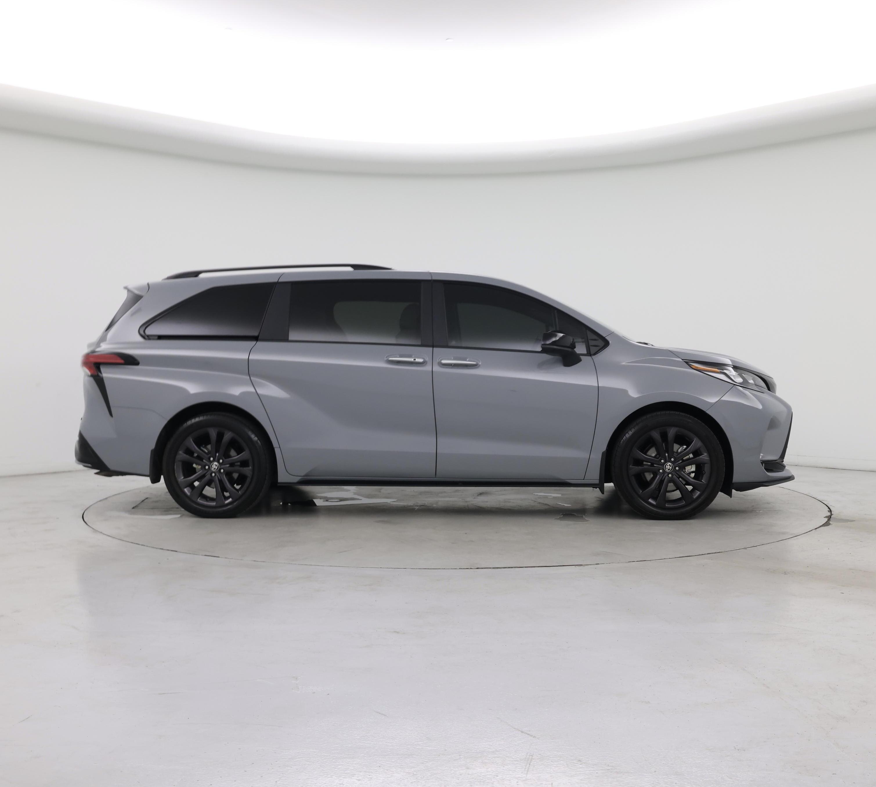 Thumbnail: 2025 Toyota Sienna - 7