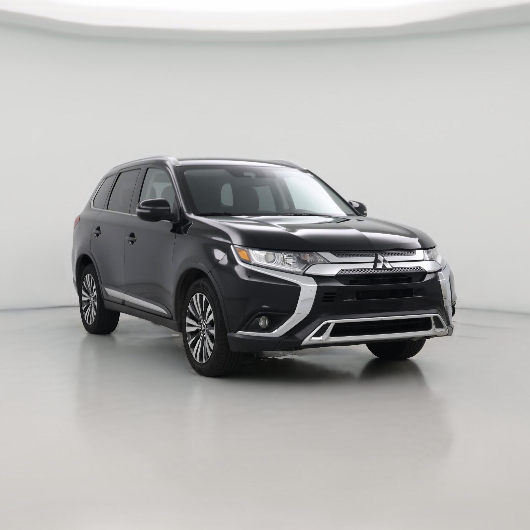 Thumbnail: 2020 Mitsubishi Outlander - 1