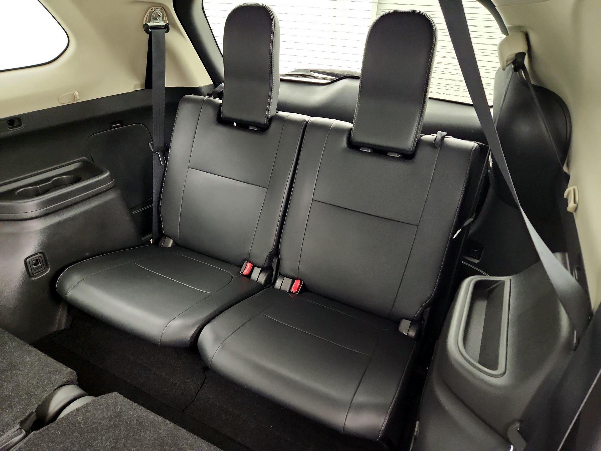 Thumbnail: 2020 Mitsubishi Outlander - 20