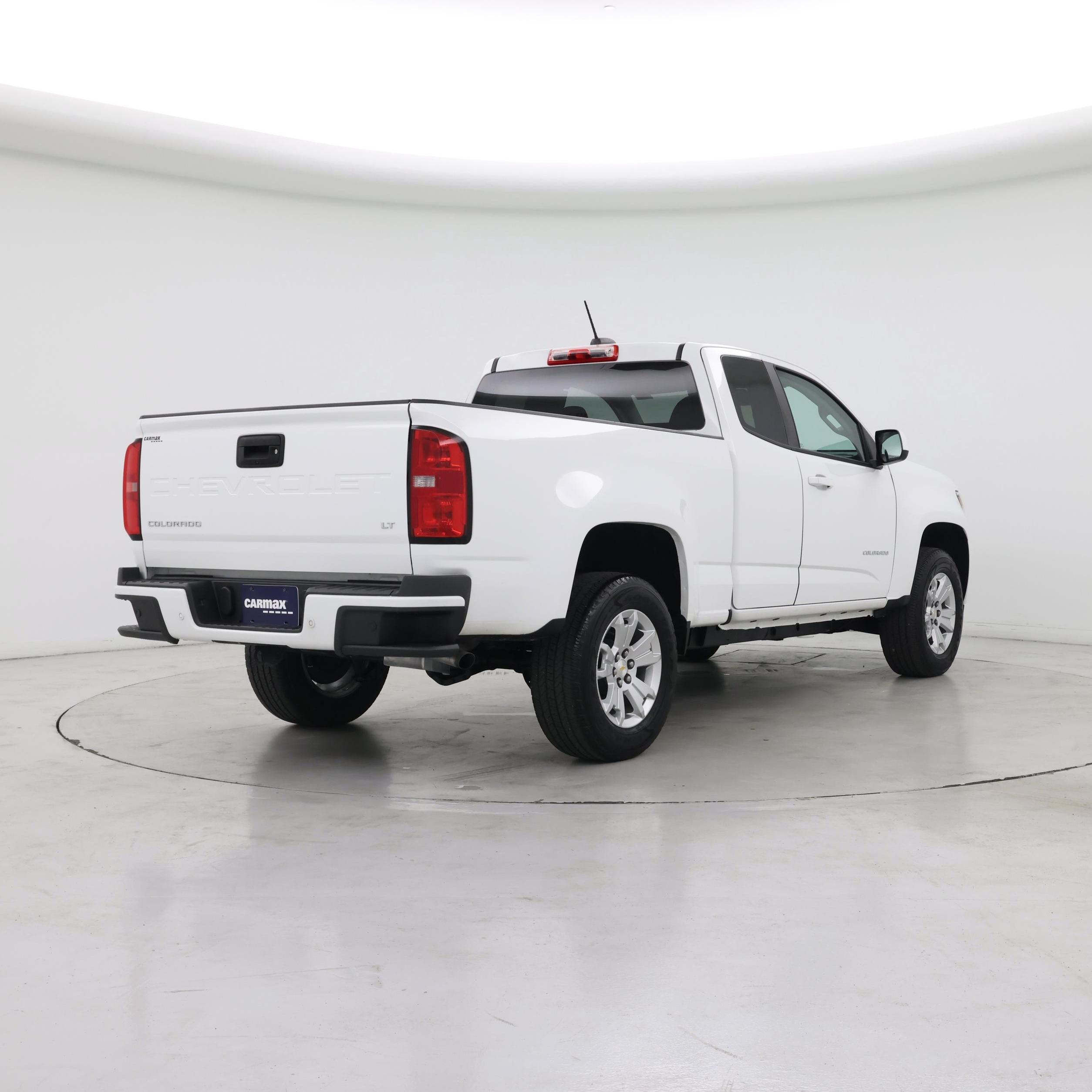 Thumbnail: 2022 Chevrolet Colorado - 8