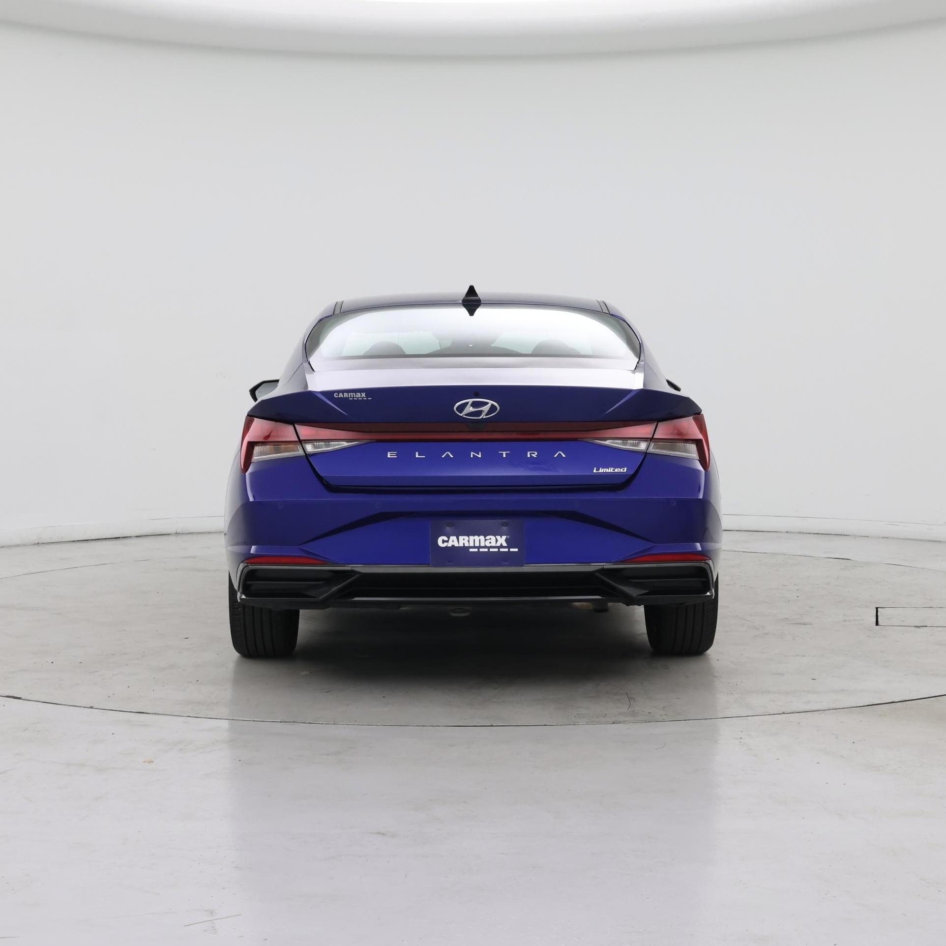 Thumbnail: 2023 Hyundai Elantra - 6