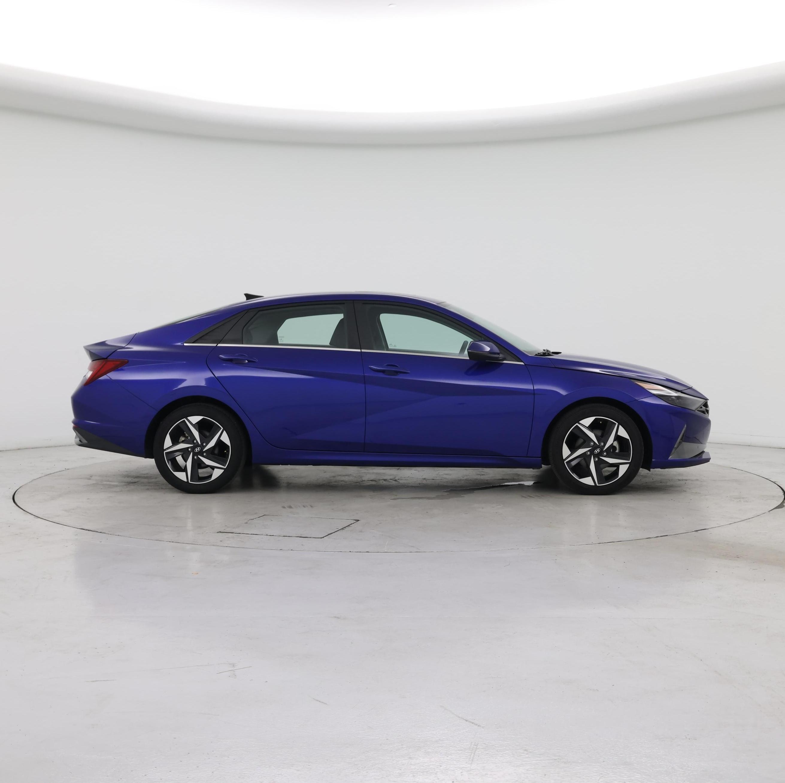 Thumbnail: 2023 Hyundai Elantra - 7