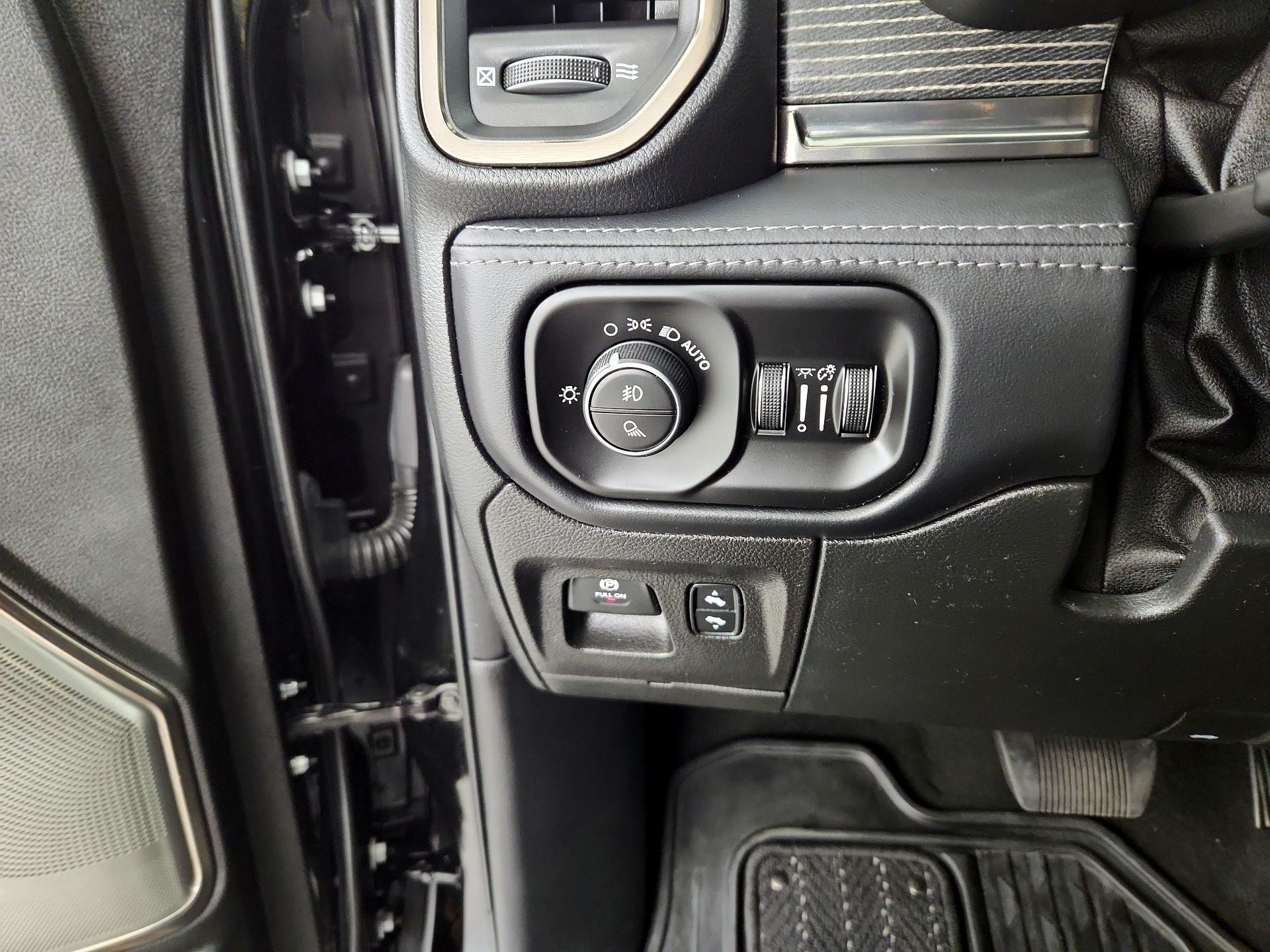 Thumbnail: 2021 RAM 1500 - 13