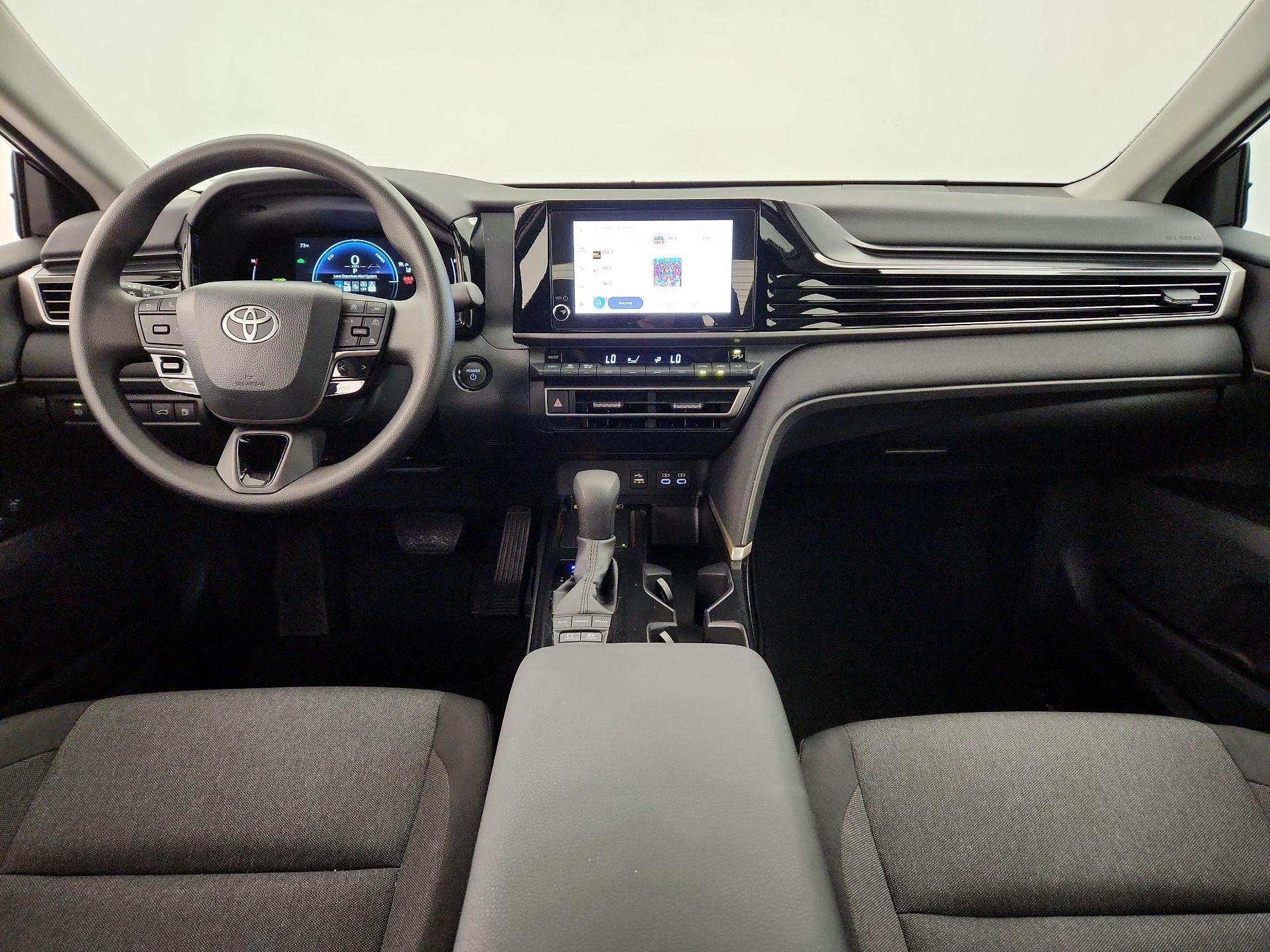 Thumbnail: 2025 Toyota Camry - 9