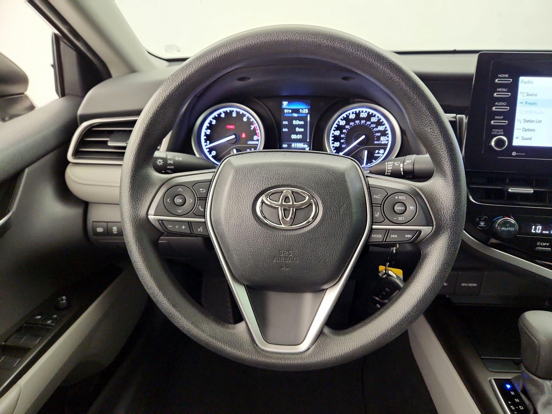Thumbnail: 2022 Toyota Camry - 10