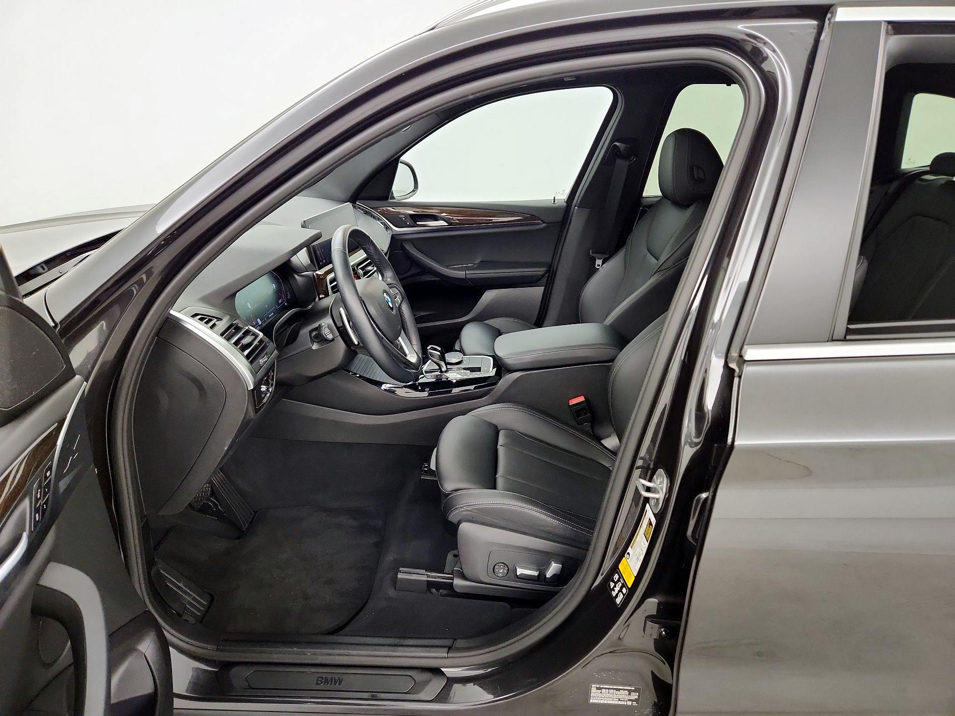 Thumbnail: 2022 BMW X3 - 11