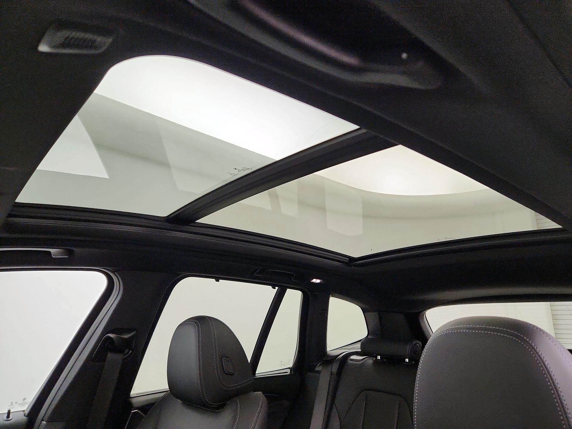 Thumbnail: 2022 BMW X3 - 20