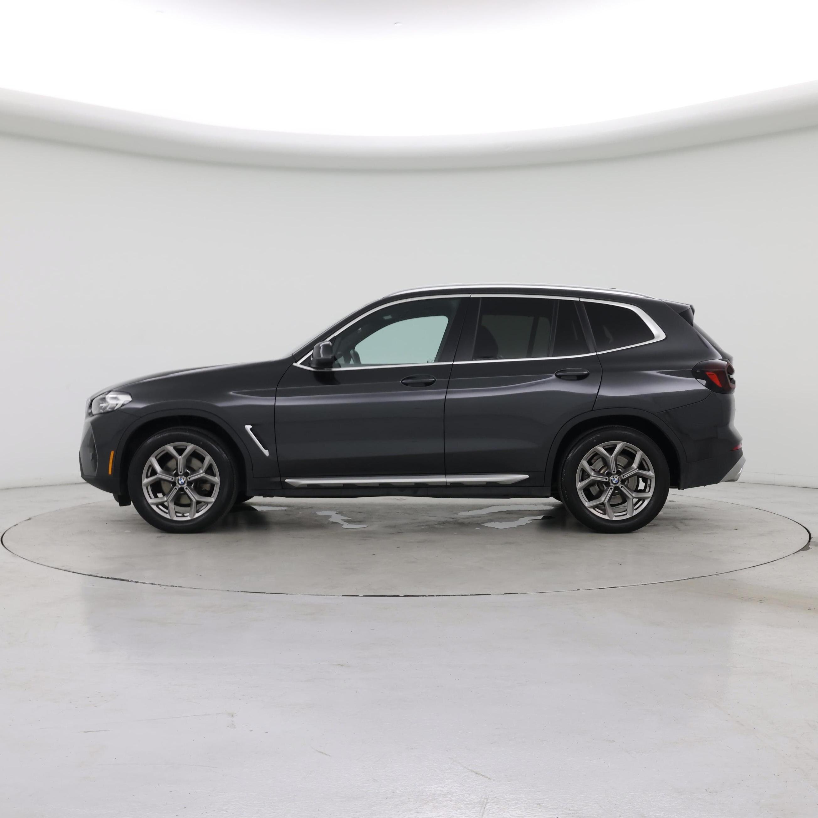Thumbnail: 2022 BMW X3 - 3