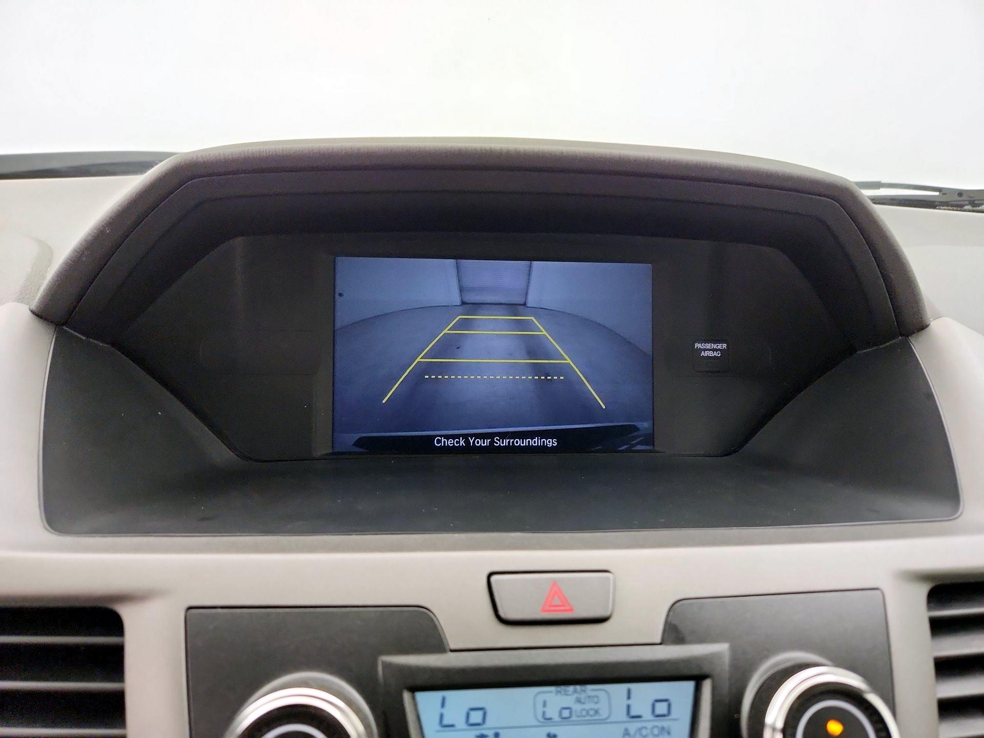 Thumbnail: 2017 Honda Odyssey - 14