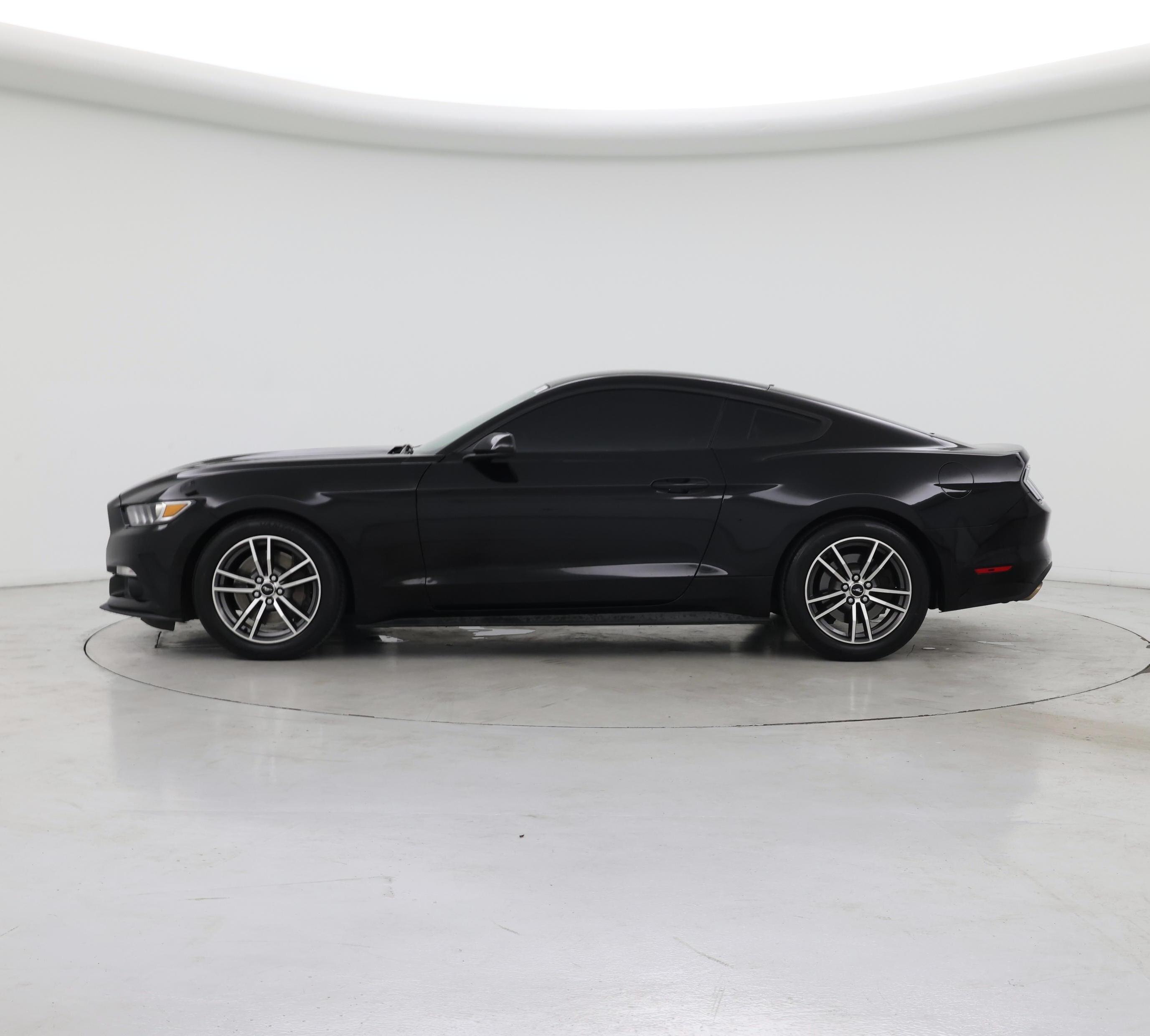 Thumbnail: 2017 Ford Mustang - 3