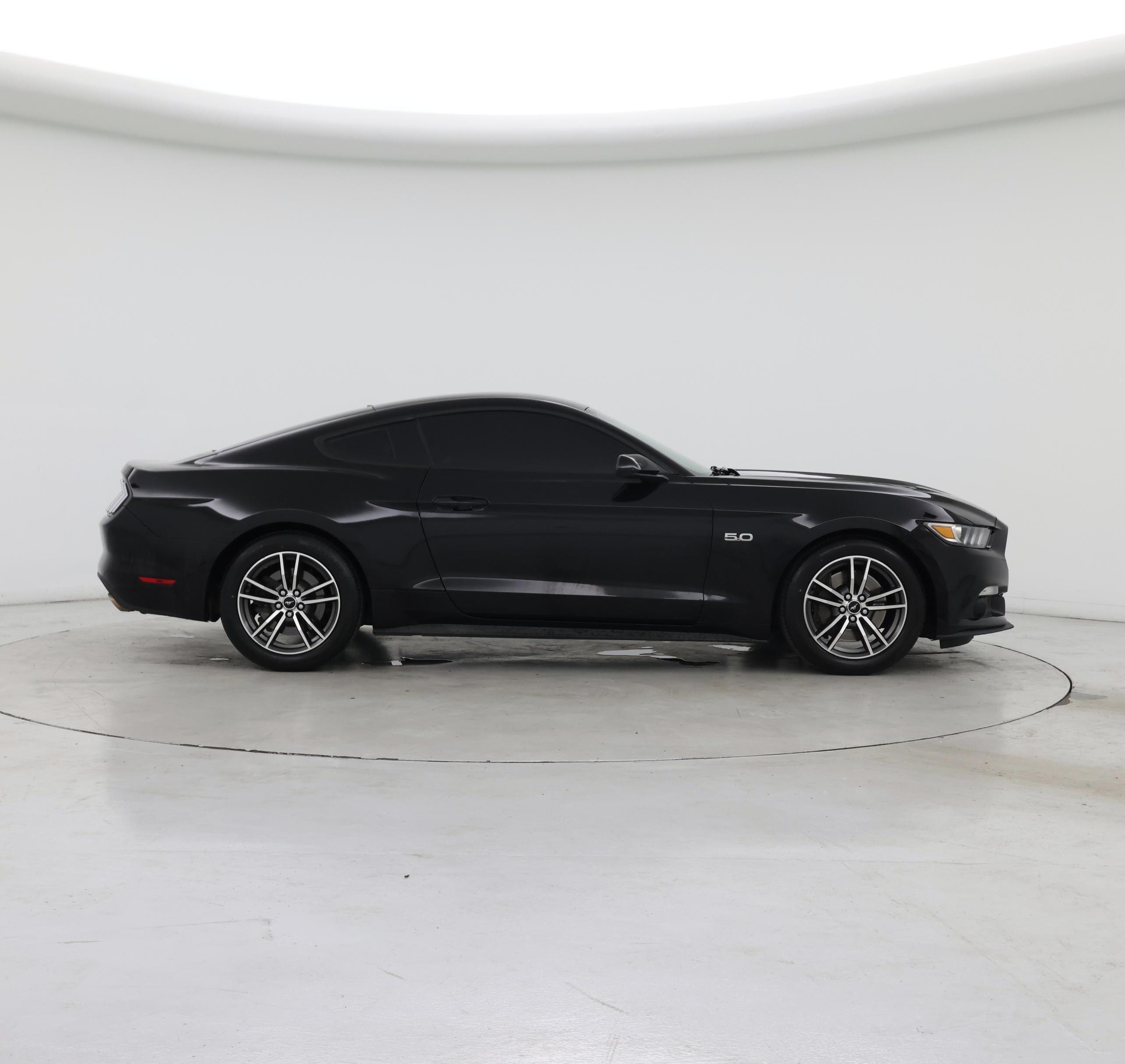 Thumbnail: 2017 Ford Mustang - 7