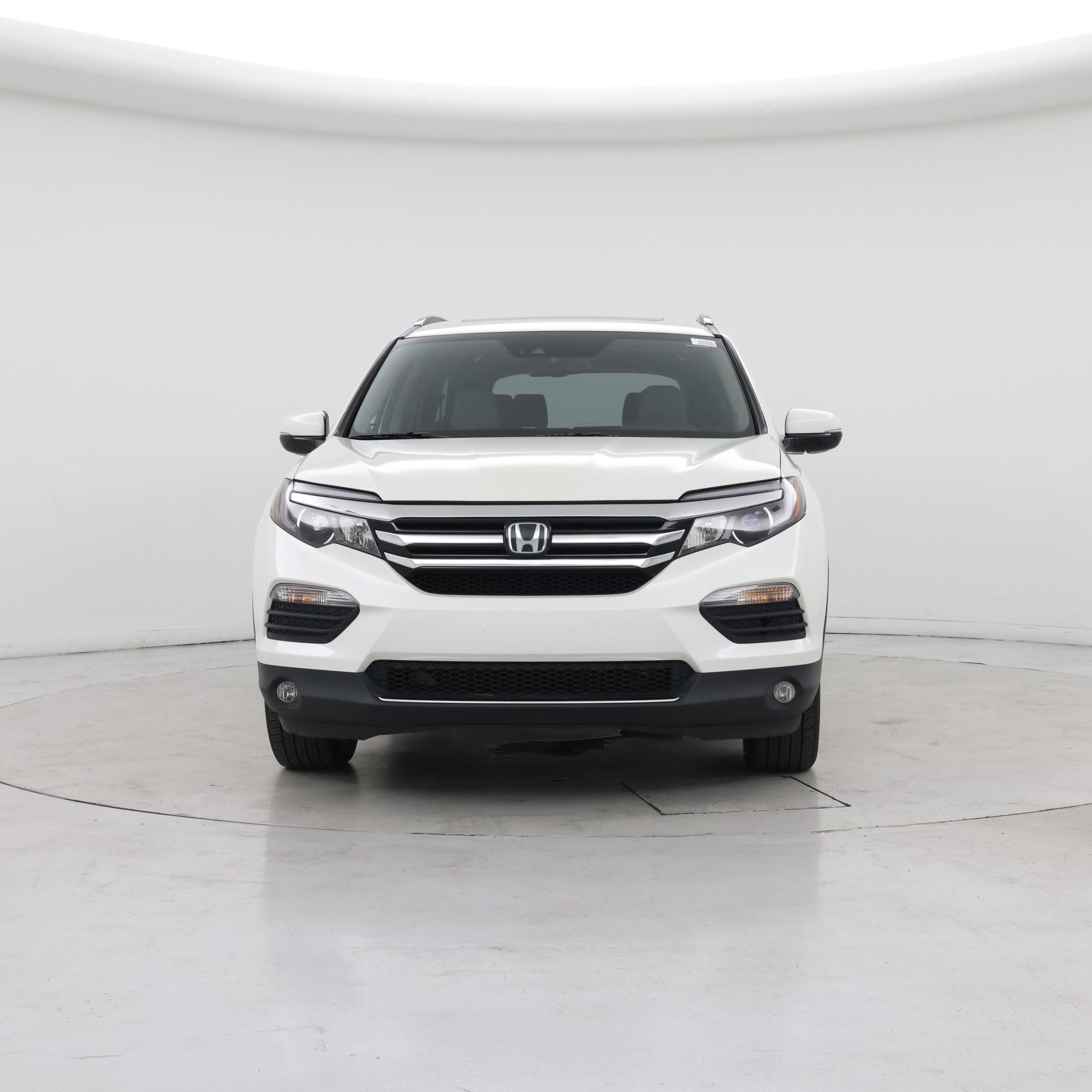 Thumbnail: 2017 Honda Pilot - 5
