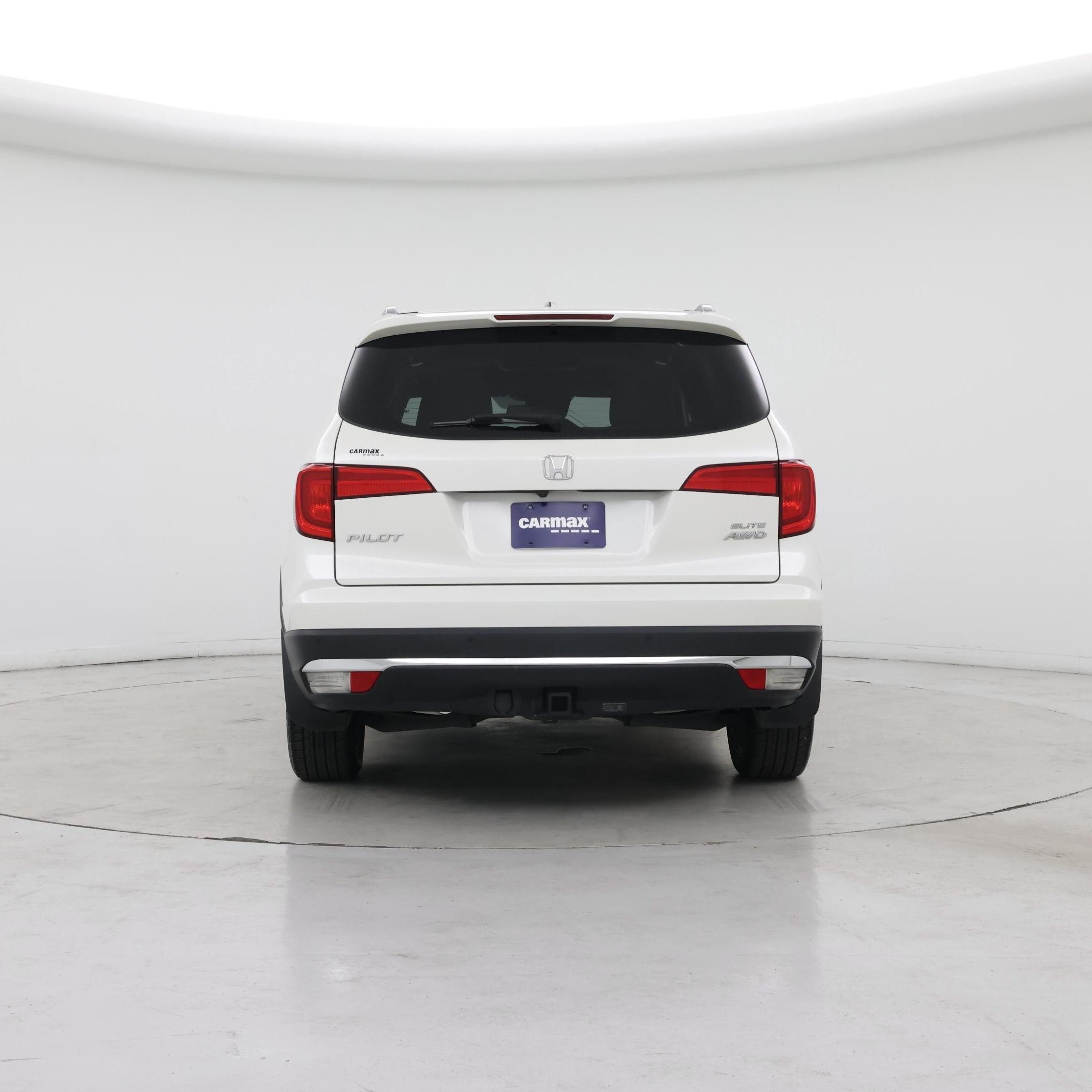 Thumbnail: 2017 Honda Pilot - 6