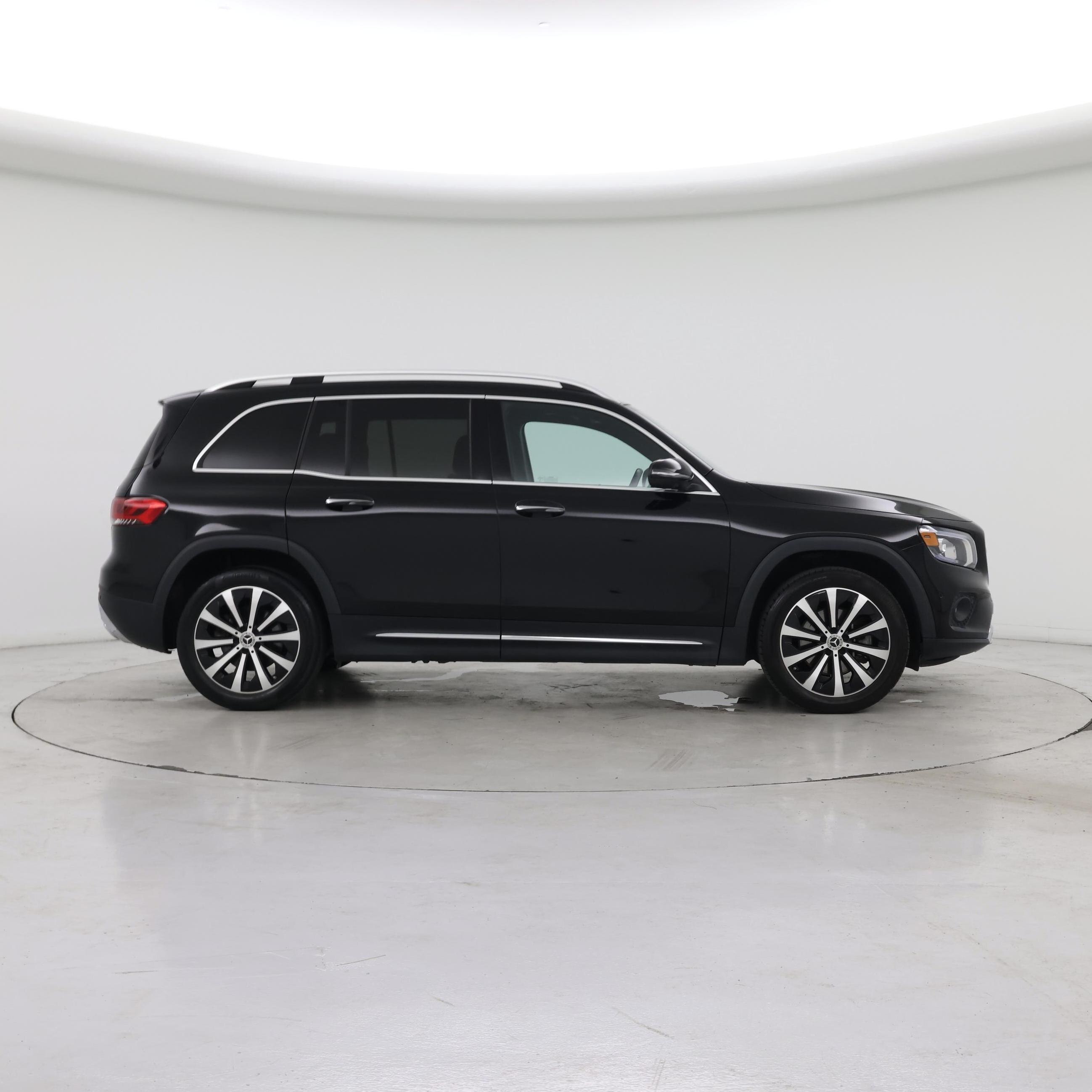 Thumbnail: 2022 Mercedes-Benz GLB - 7
