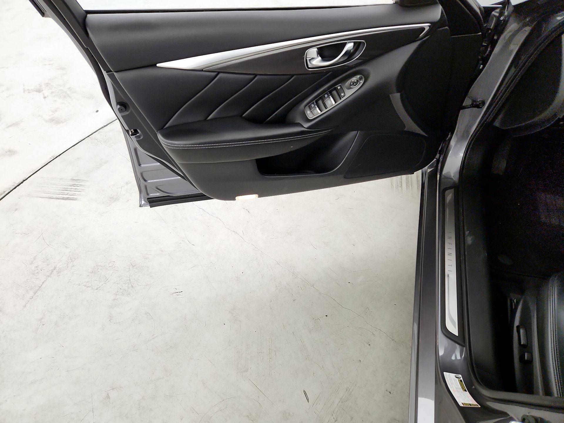 Thumbnail: 2021 INFINITI Q50 - 12