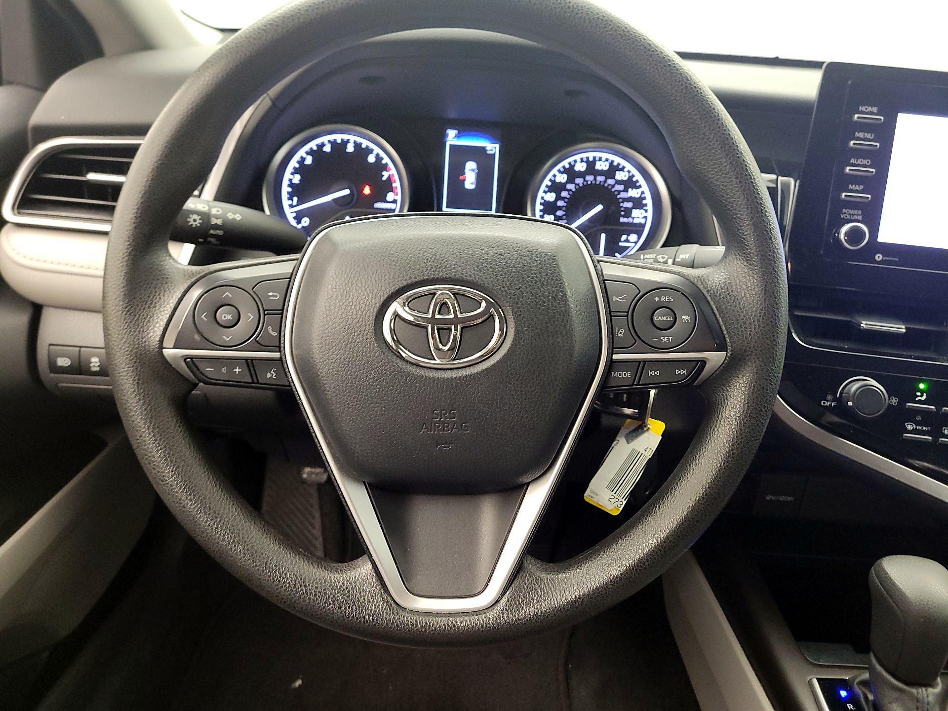 Thumbnail: 2021 Toyota Camry - 10