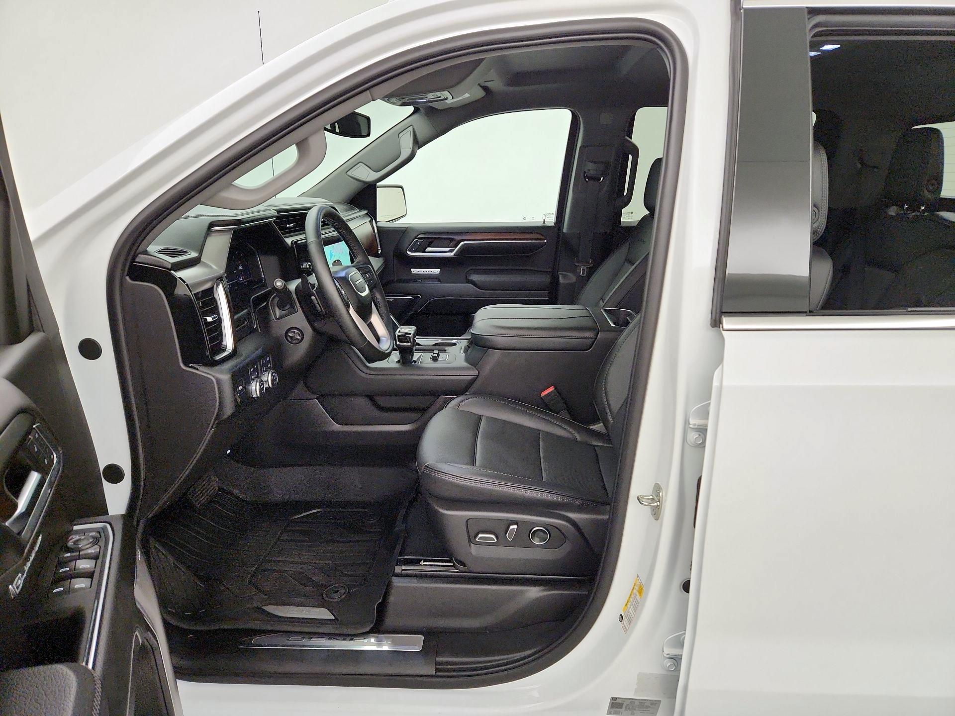 Thumbnail: 2024 GMC Sierra 1500 - 11