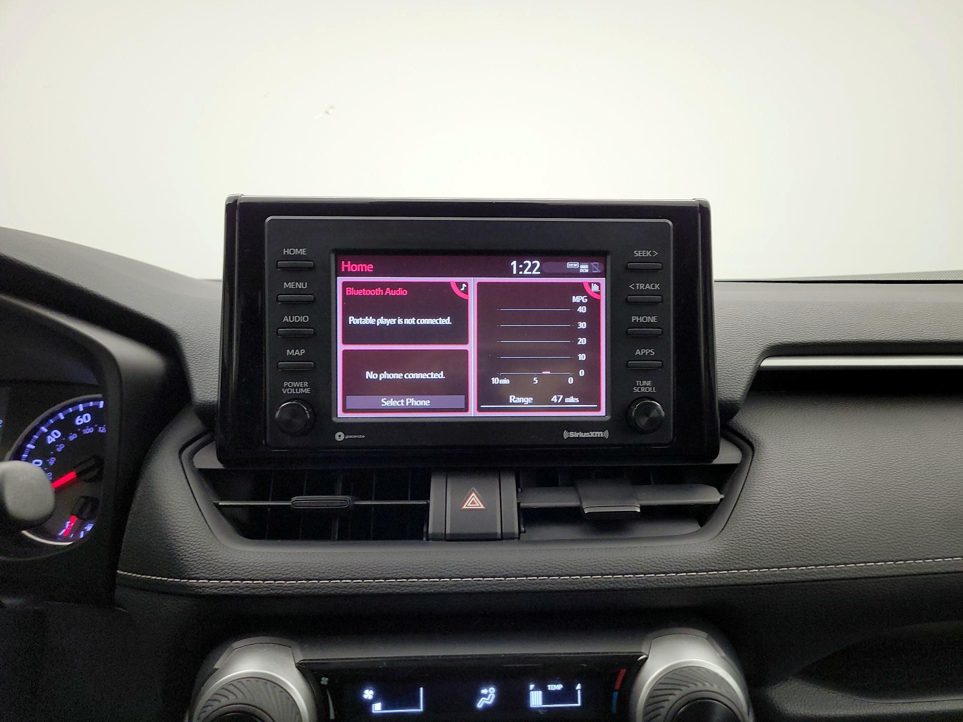 Thumbnail: 2020 Toyota RAV4 - 15