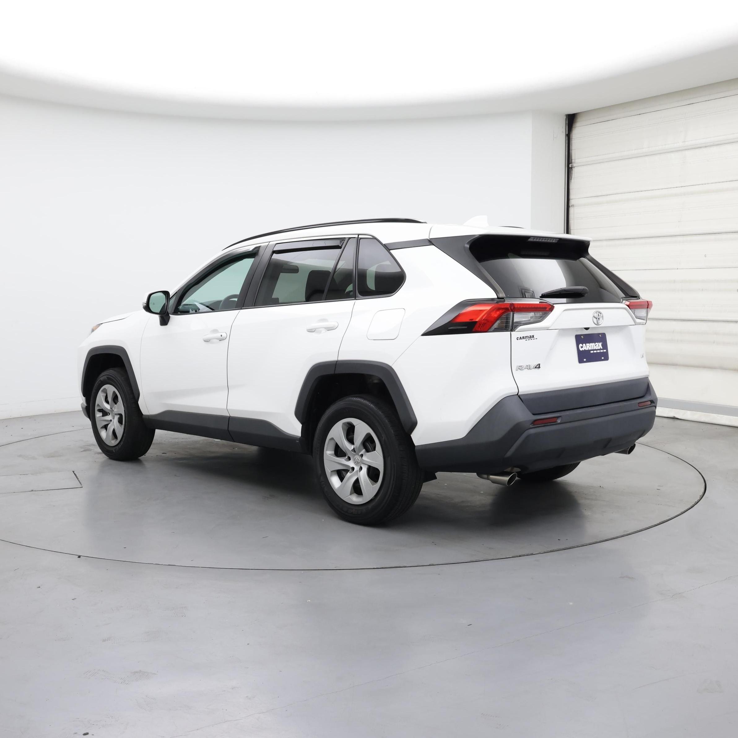 Thumbnail: 2020 Toyota RAV4 - 2