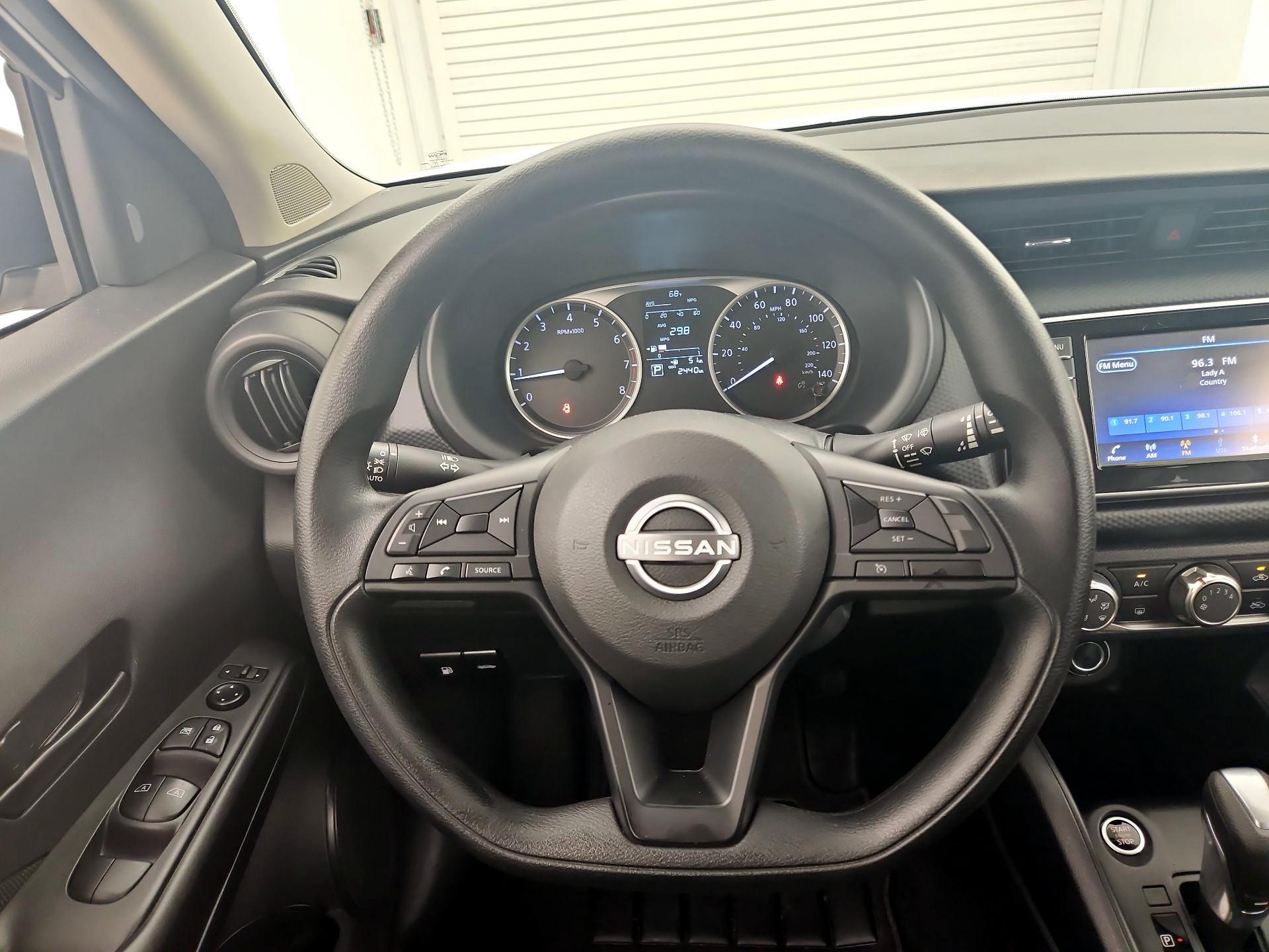Thumbnail: 2024 Nissan Kicks - 10