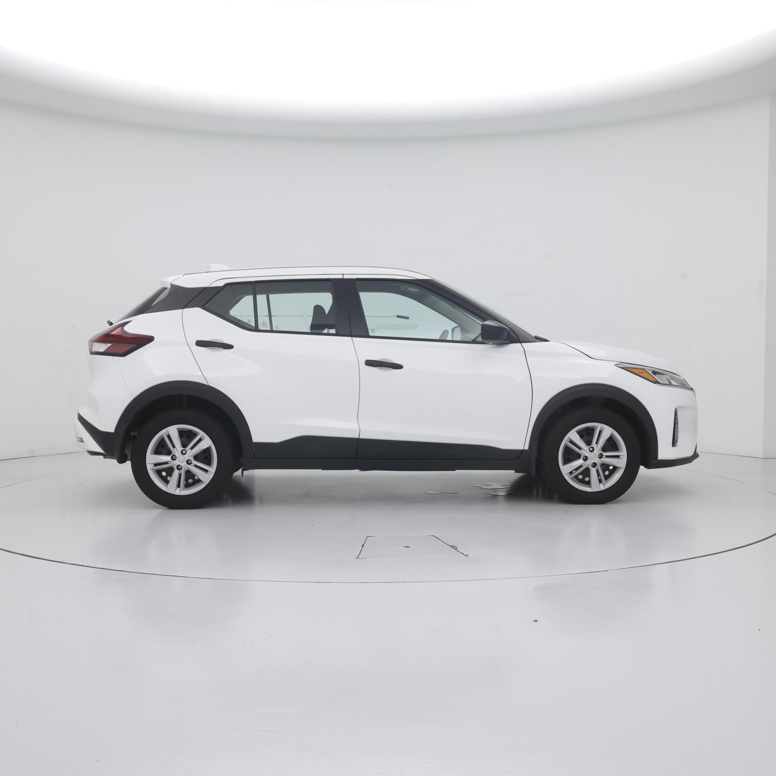 Thumbnail: 2024 Nissan Kicks - 7