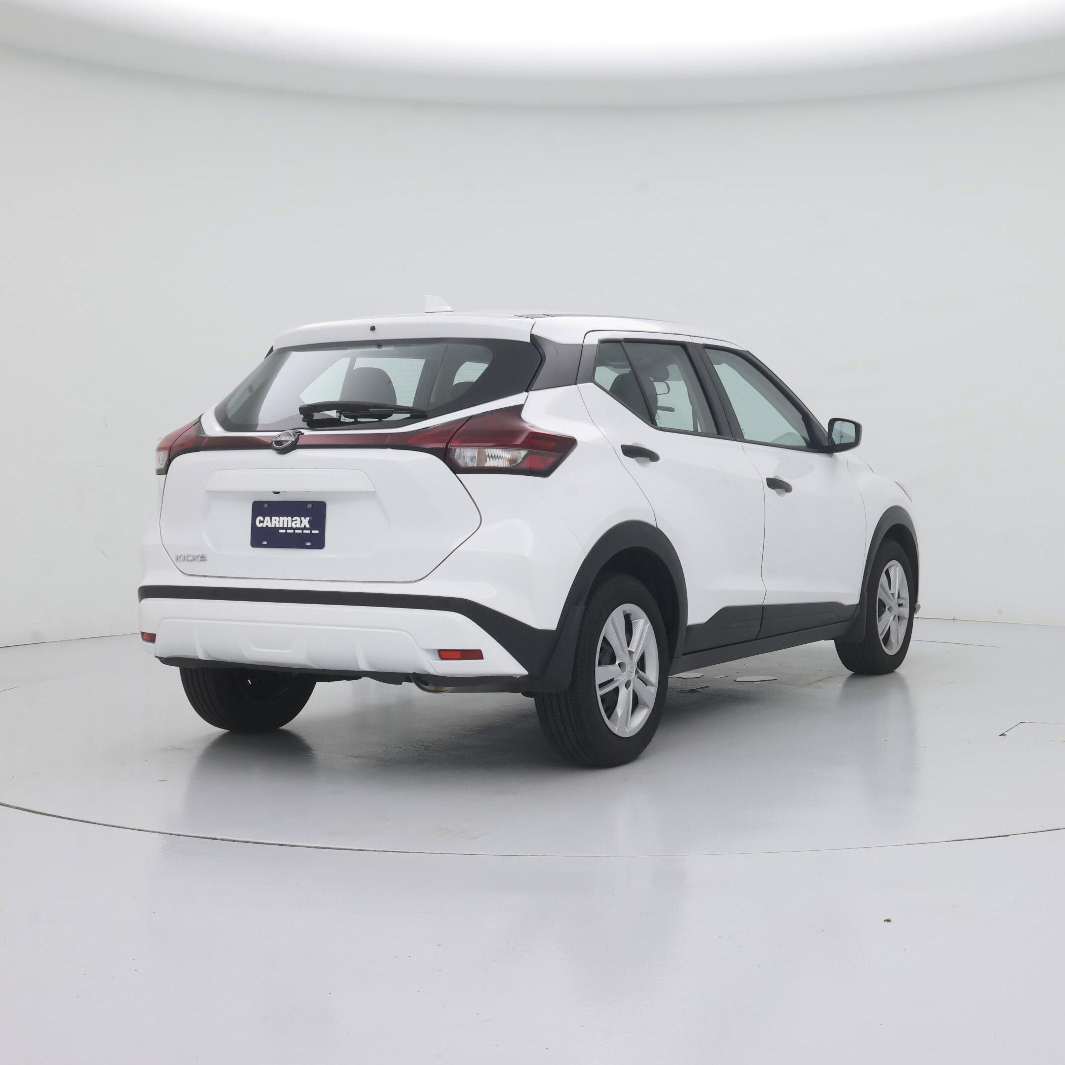 Thumbnail: 2024 Nissan Kicks - 8