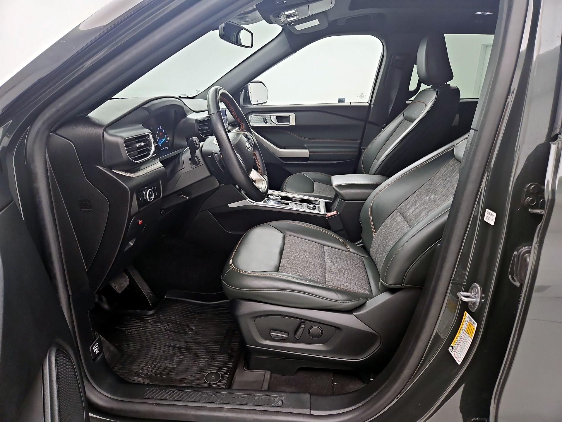 Thumbnail: 2023 Ford Explorer - 11